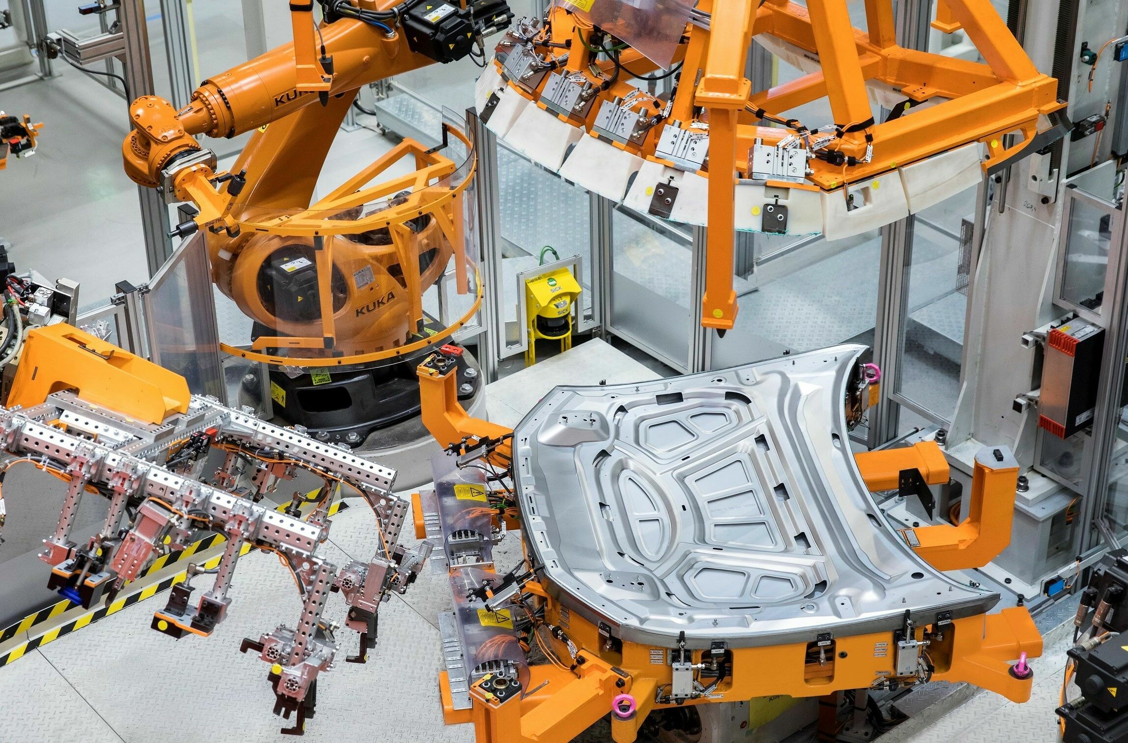 Audi Hungaria Expands Its Tool Shop - Last year, we started to produce almost all body parts for the brand new Audi e-tron GT in our tool shop.