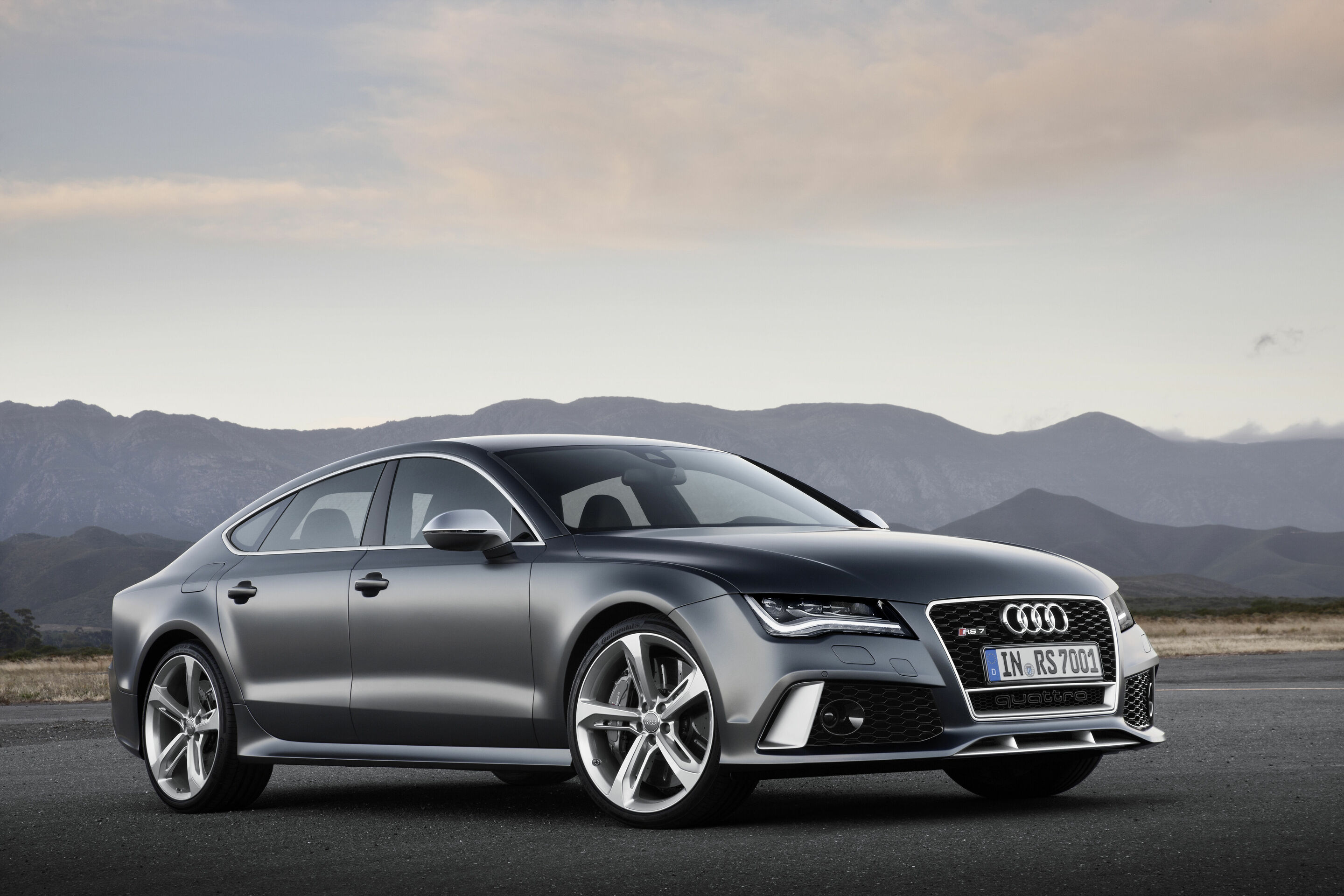 Audi RS 7 Sportback - Static photo

Colour: Daytona Grey matt