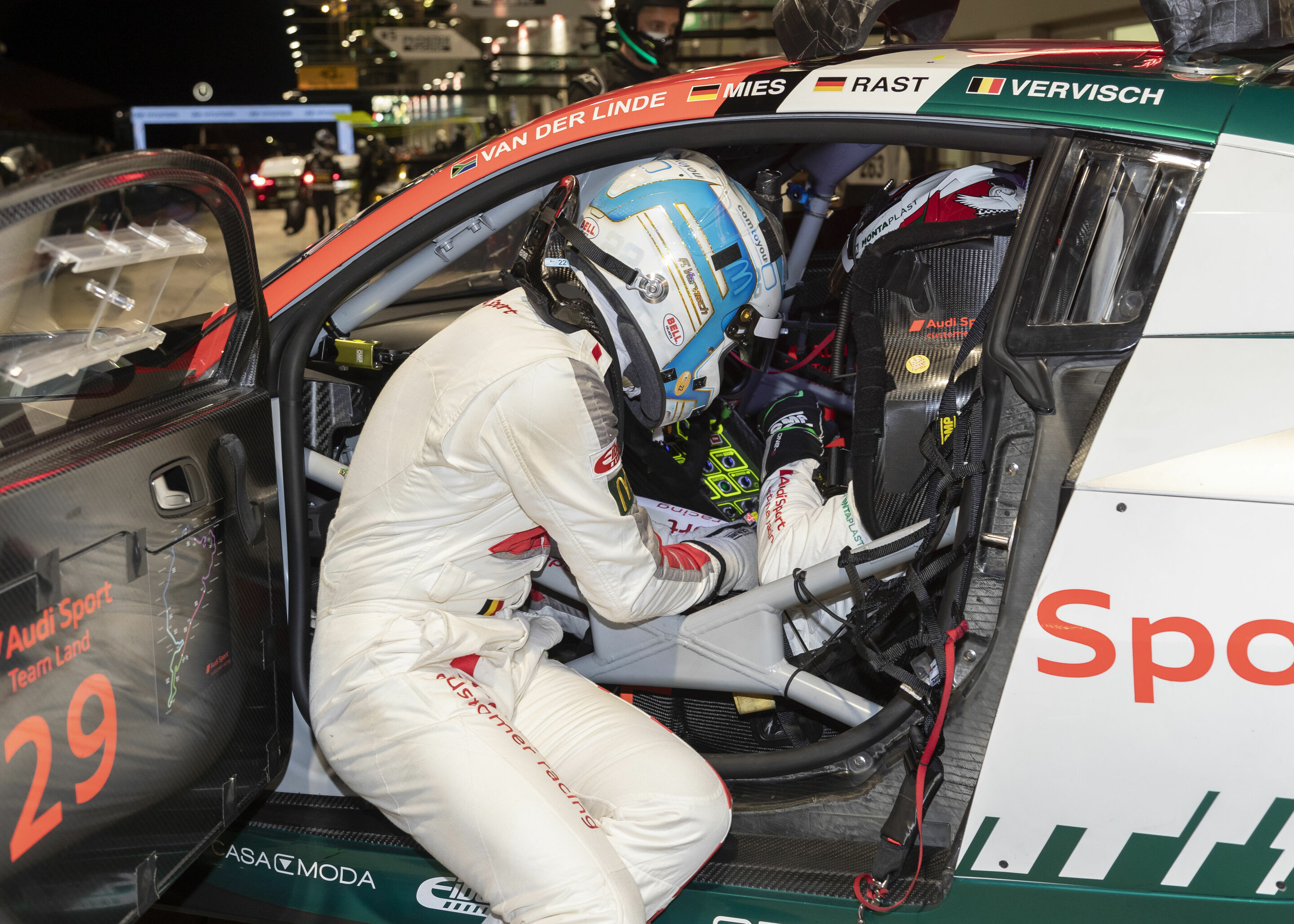 24h Nürburgring 2021 - Audi R8 LMS #29 (Audi Sport Team Land), Kelvin van der Linde/Christopher Mies/René Rast/Frédéric Vervisch