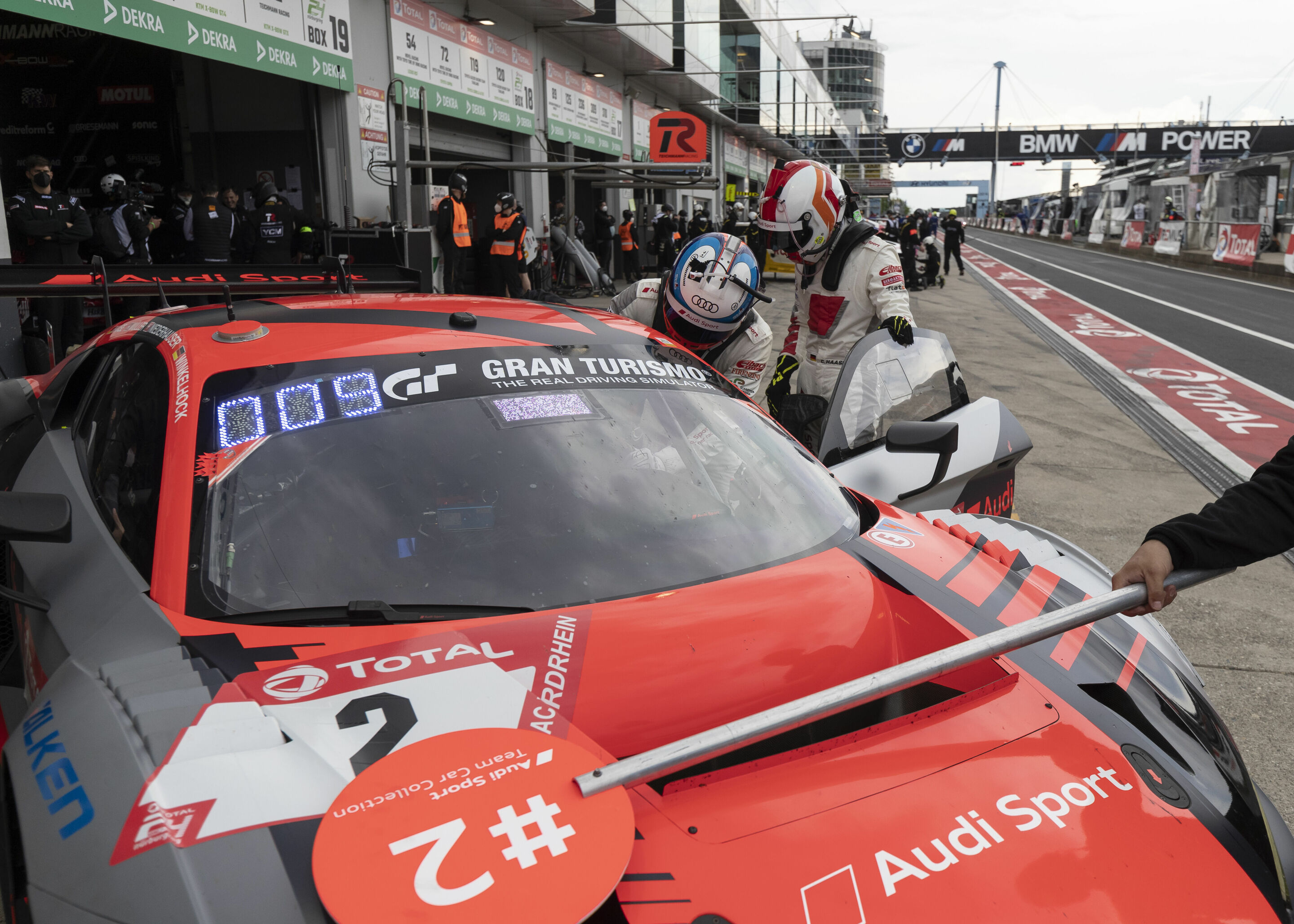 24h Nürburgring 2021 - Audi R8 LMS #2 (Audi Sport Team Car Collection), Christopher Haase/Nico Müller/Patric Niederhauser/Markus Winkelhock