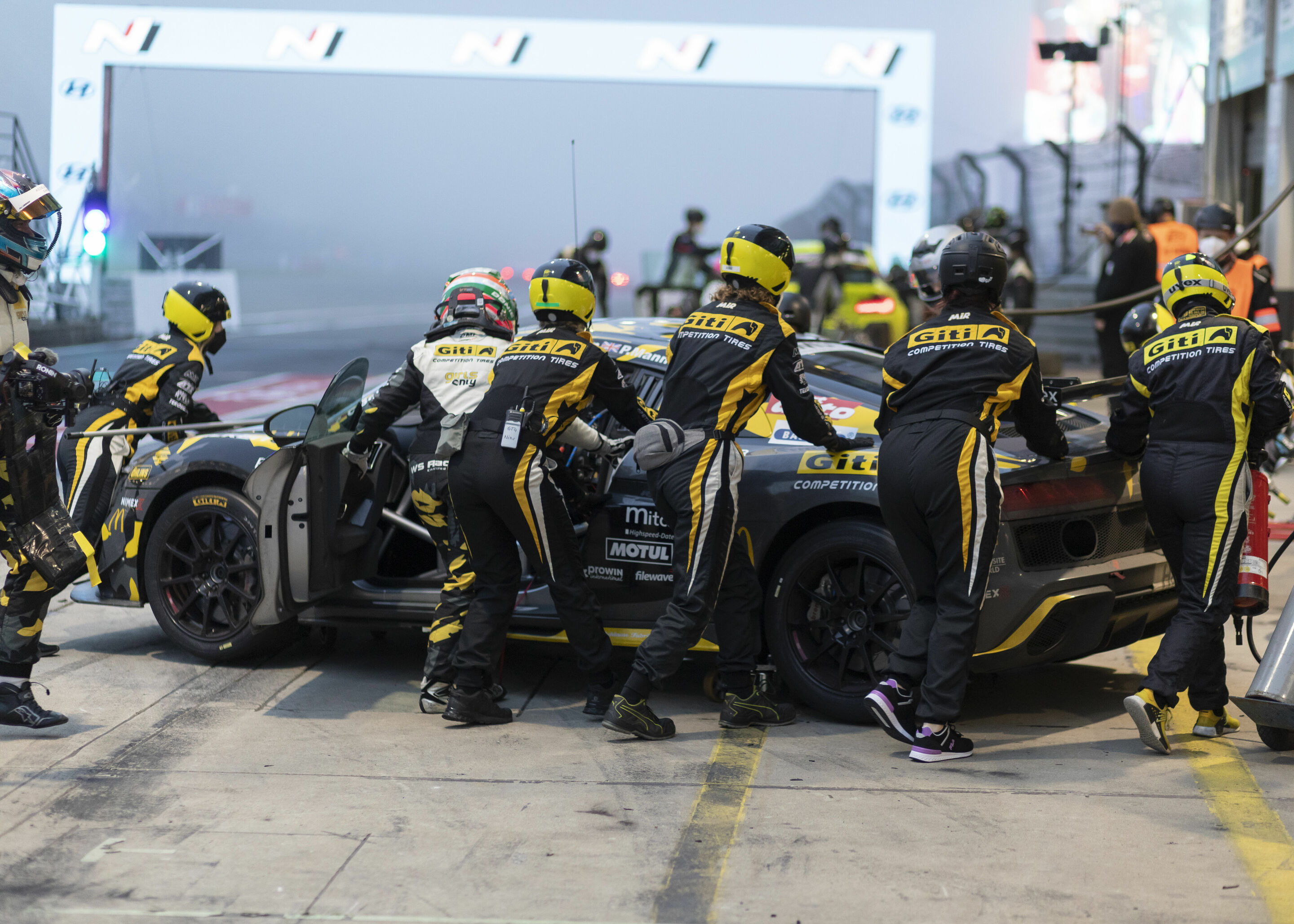 24h Nürburgring 2021 - Audi R8 LMS GT4 #53 (Giti Tire Motorsport by WS Racing), Pippa Mann/Célia Martin/Christina Nielsen/Carrie Schreiner
