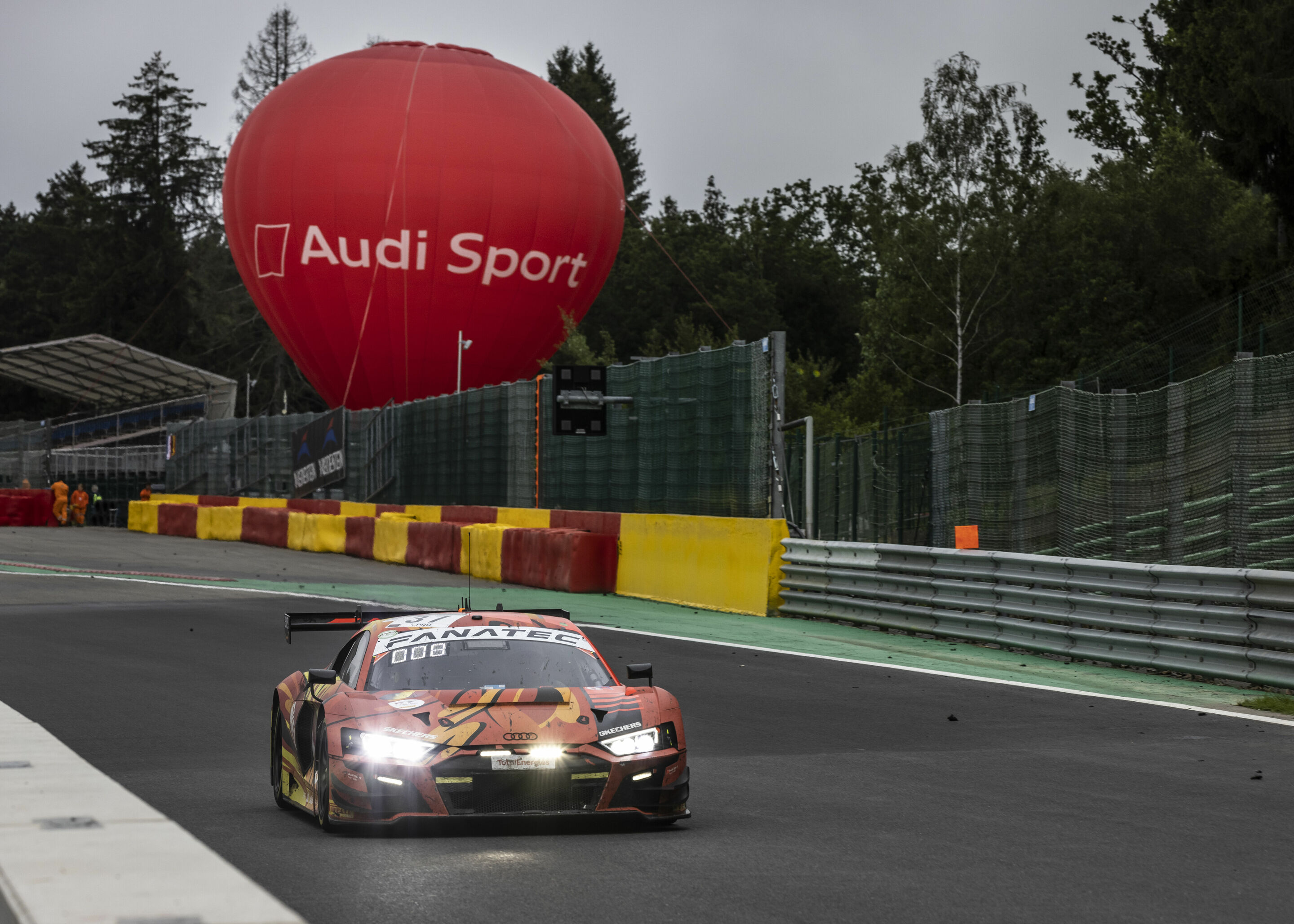24h Spa 2021 - Audi R8 LMS #37 (Audi Sport Team WRT), Robin Frijns/Dennis Lind/Nico Müller