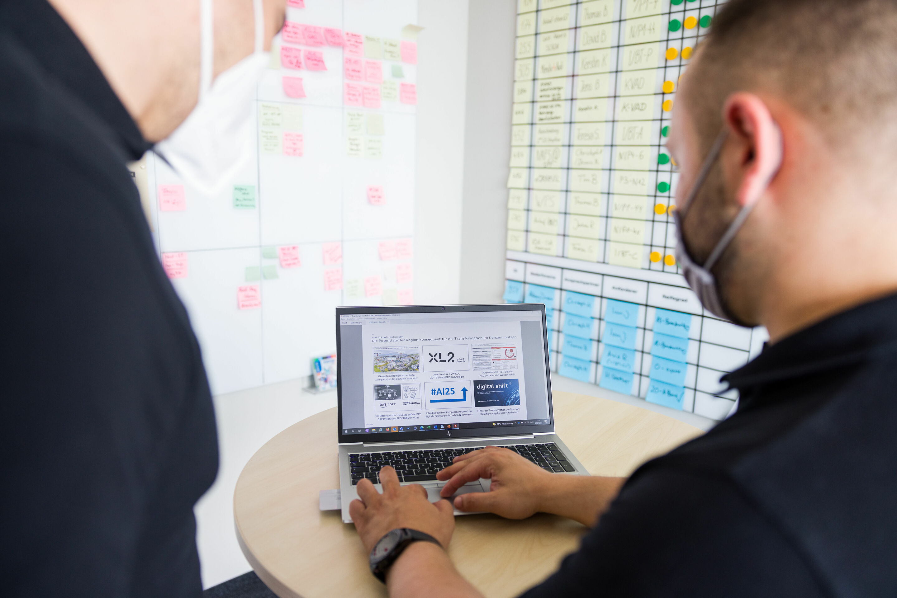 Employees shape transformation: Digital qualification at Audi continues to pick up speed - With the “Digital Shift“ a future-oriented pilot project that aims to transform the workforce, has been launched at Audi site at Neckarsulm. The project gives employees...