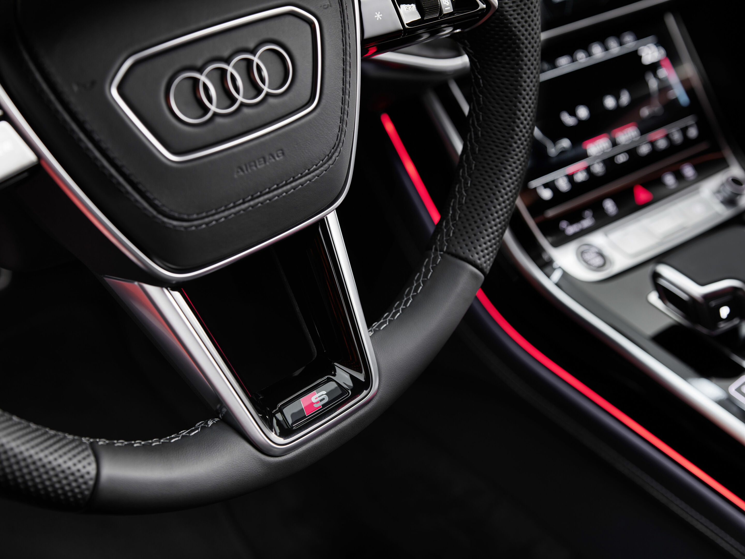 Audi A8 - Detail;
Farbe: Plasmablau