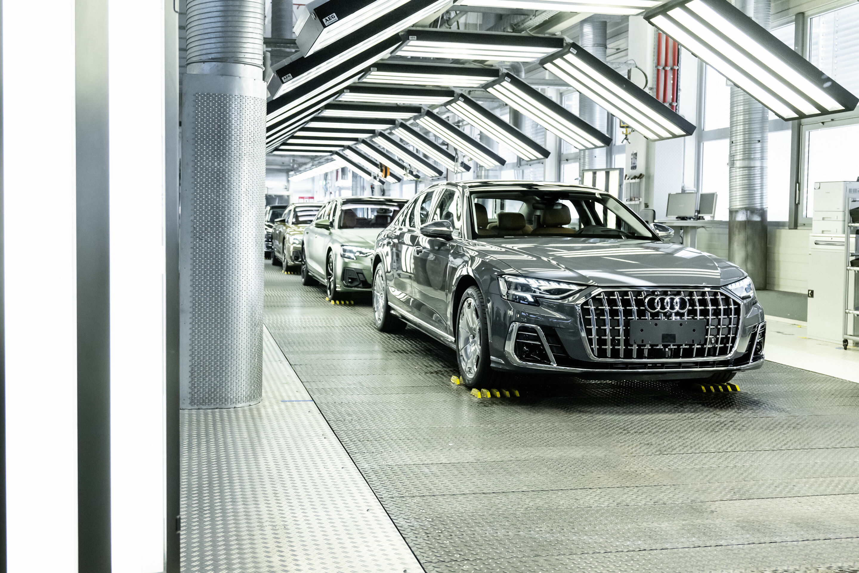 Fahrzeugfertigung am Standort Neckarsulm - Audi A8-Finish