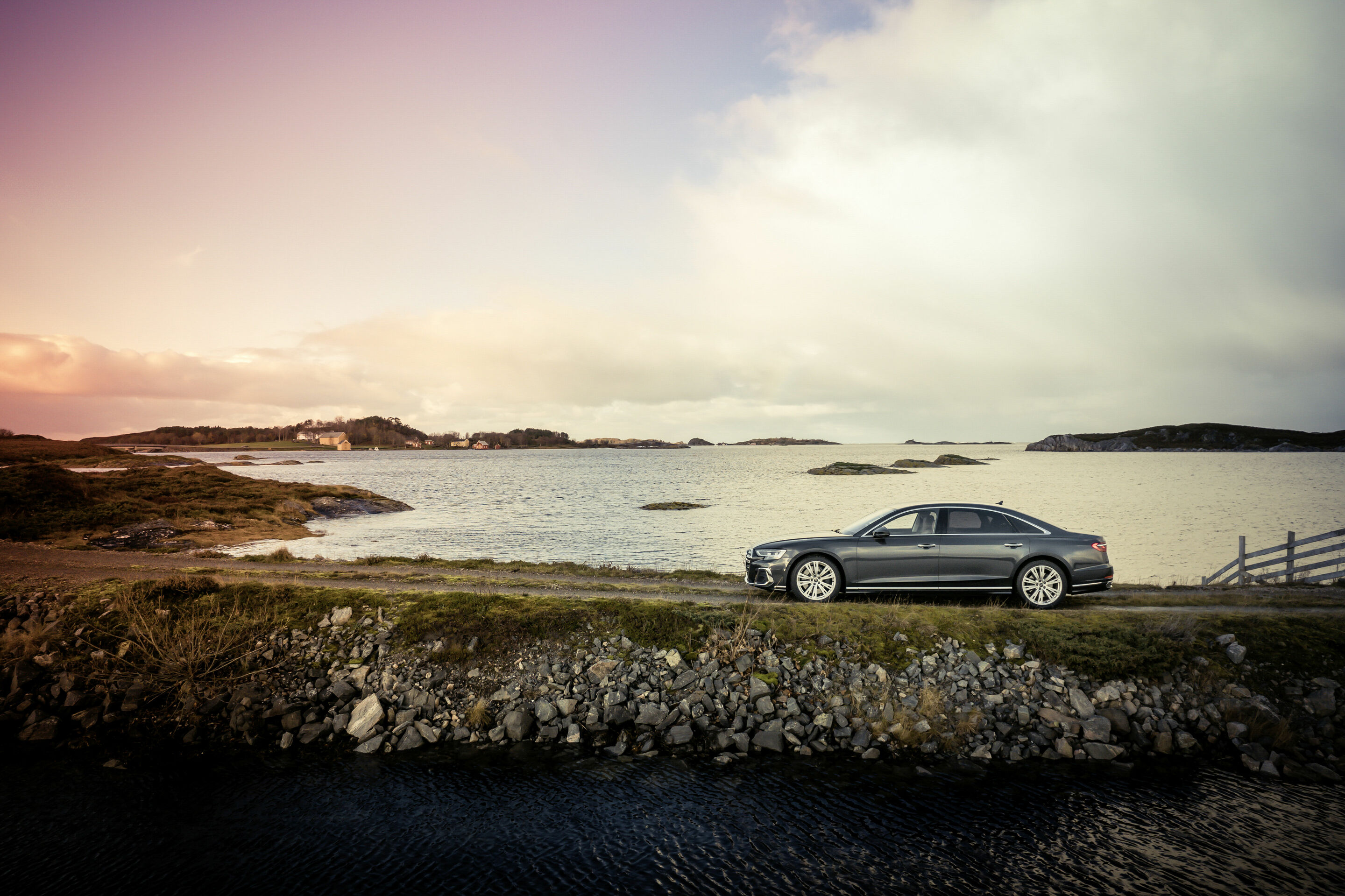Audi A8 L - Standaufnahme,
Farbe: Manhattan grau