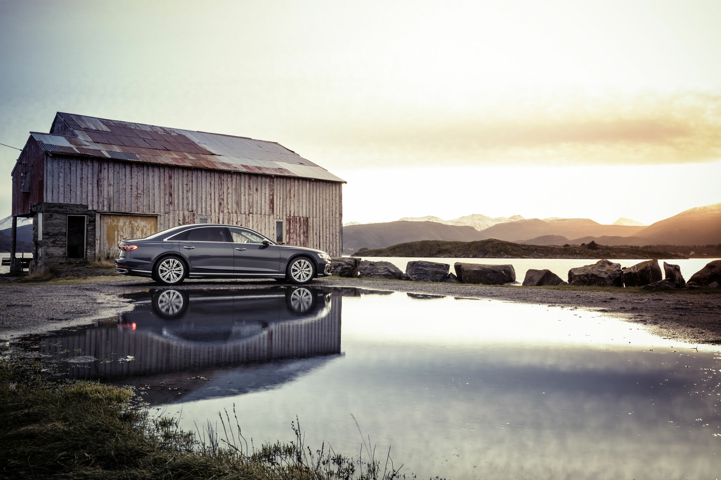 Audi A8 L - Standaufnahme,
Farbe: Manhattan grau