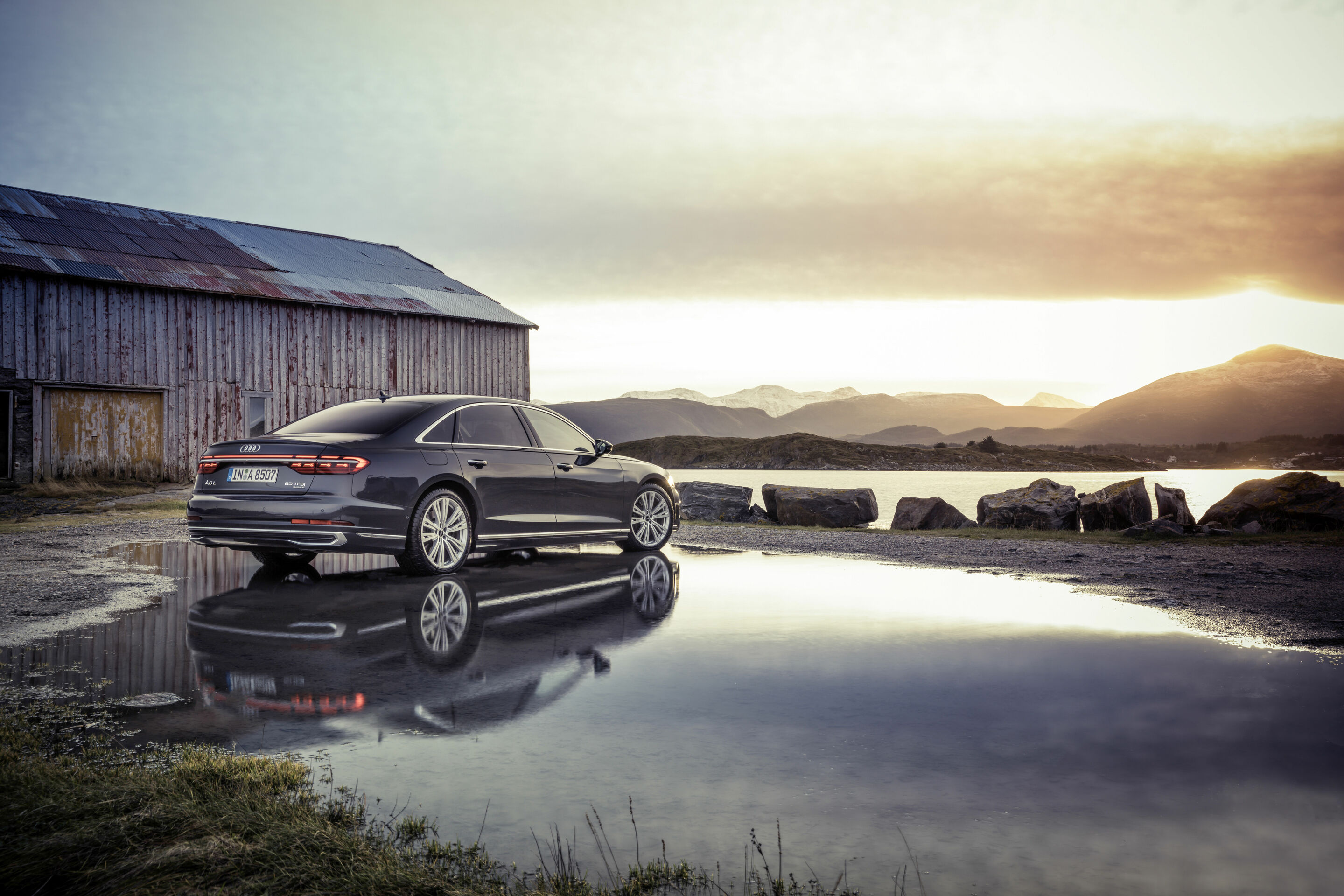 Audi A8 L - Standaufnahme,
Farbe: Manhattan grau
