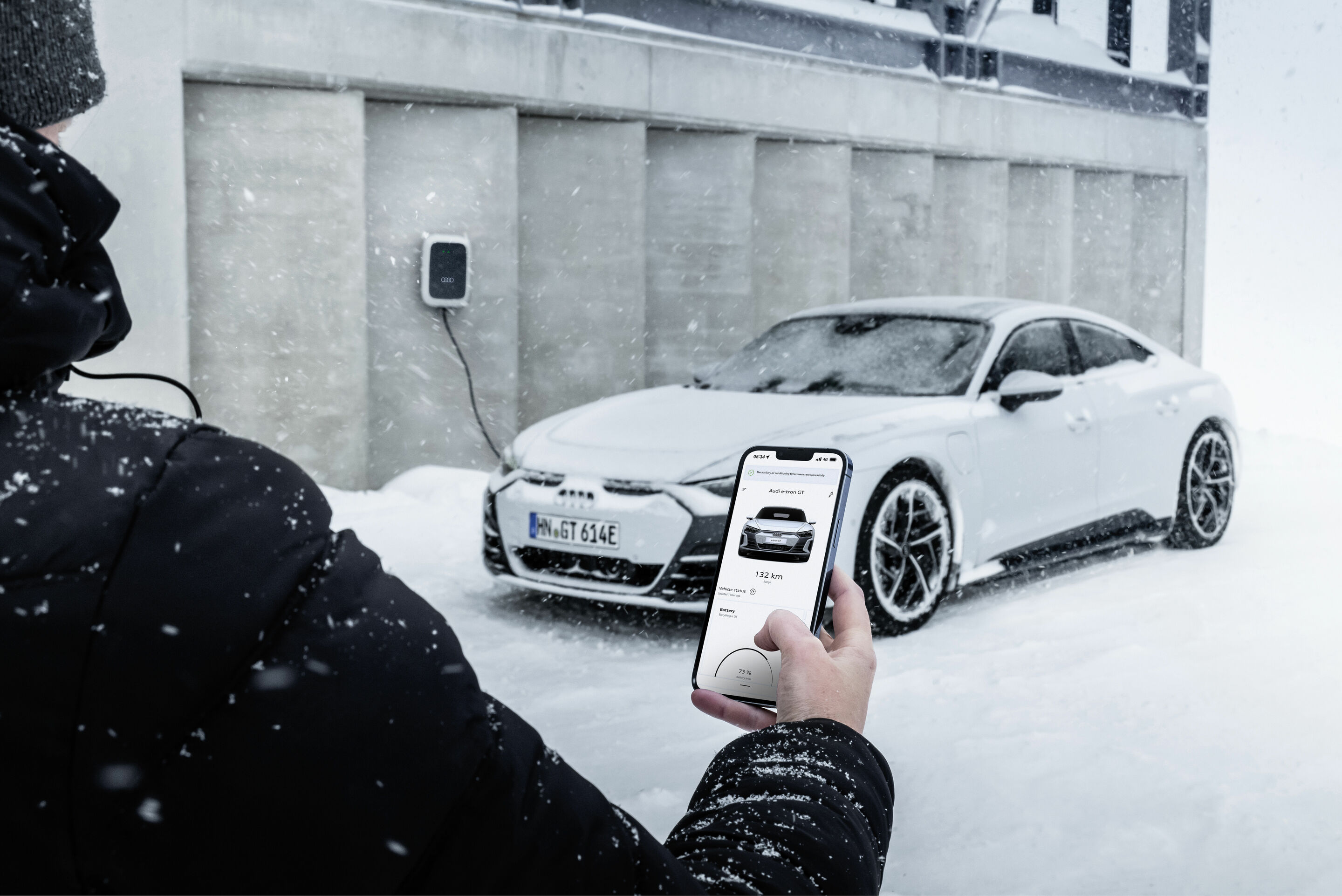 Audi e-tron GT quattro - Laden
Standaufnahme,
Farbe: Suzukagrau