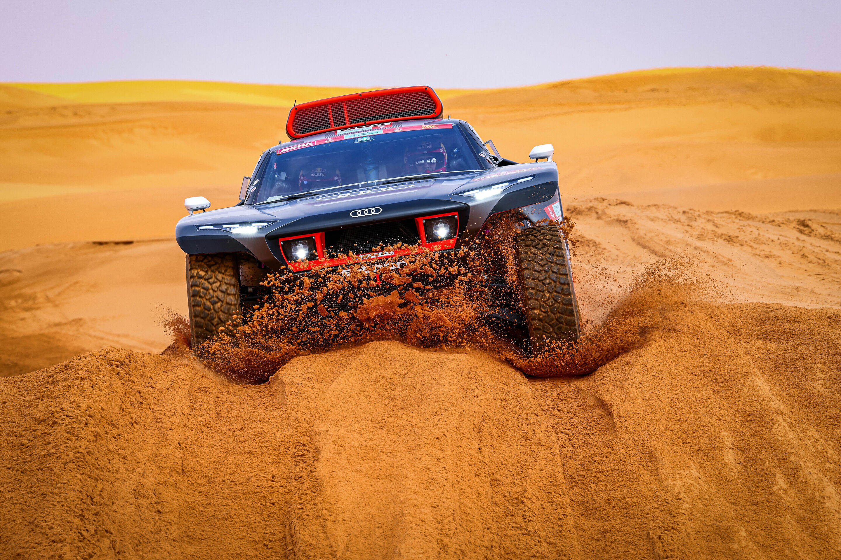 Rallye Dakar 2022 - Audi RS Q e-tron #200 (Team Audi Sport), Stéphane Peterhansel/Edouard Boulanger