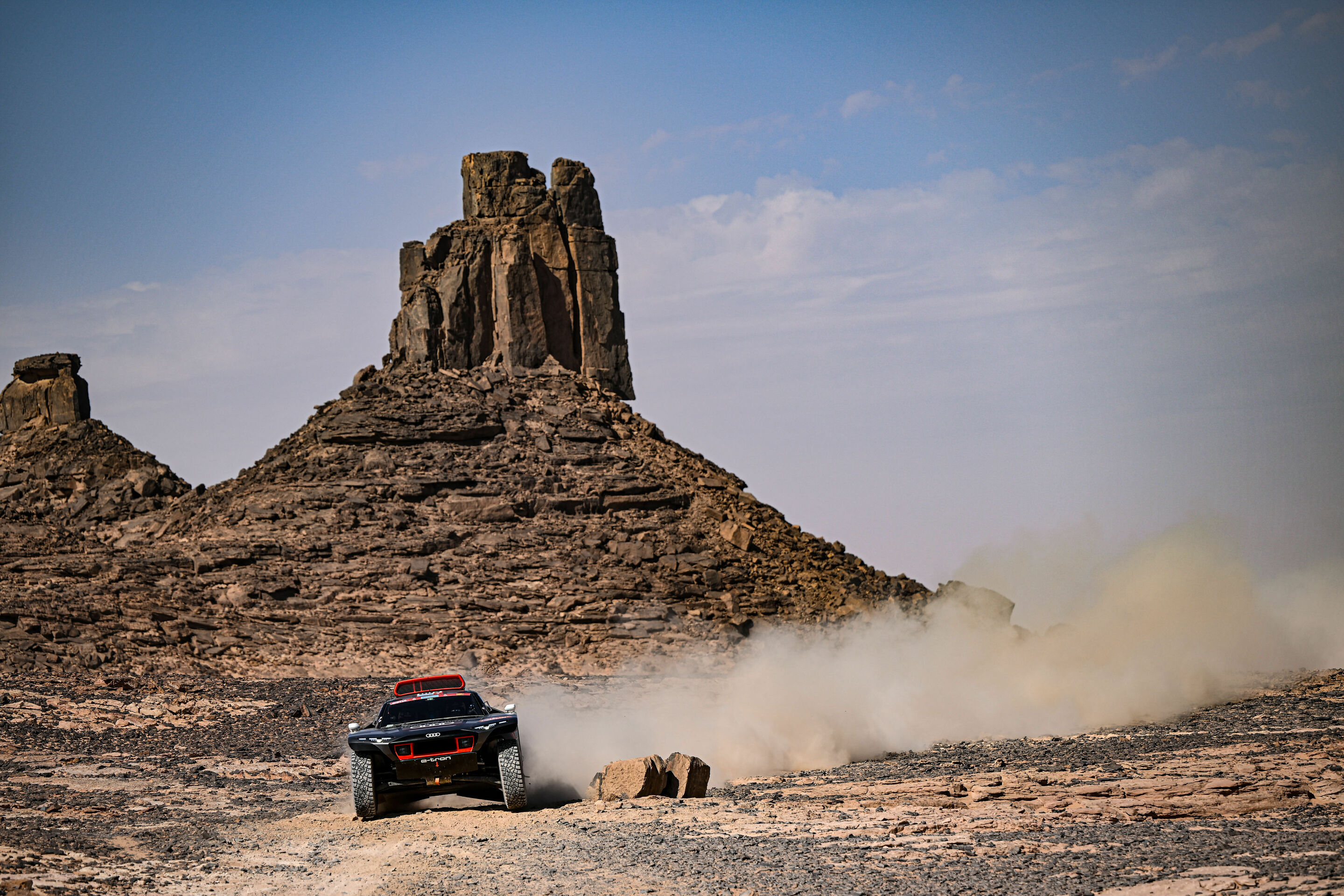 Dakar Rally 2022 - Audi RS Q e-tron #200 (Team Audi Sport), Stéphane Peterhansel/Edouard Boulanger