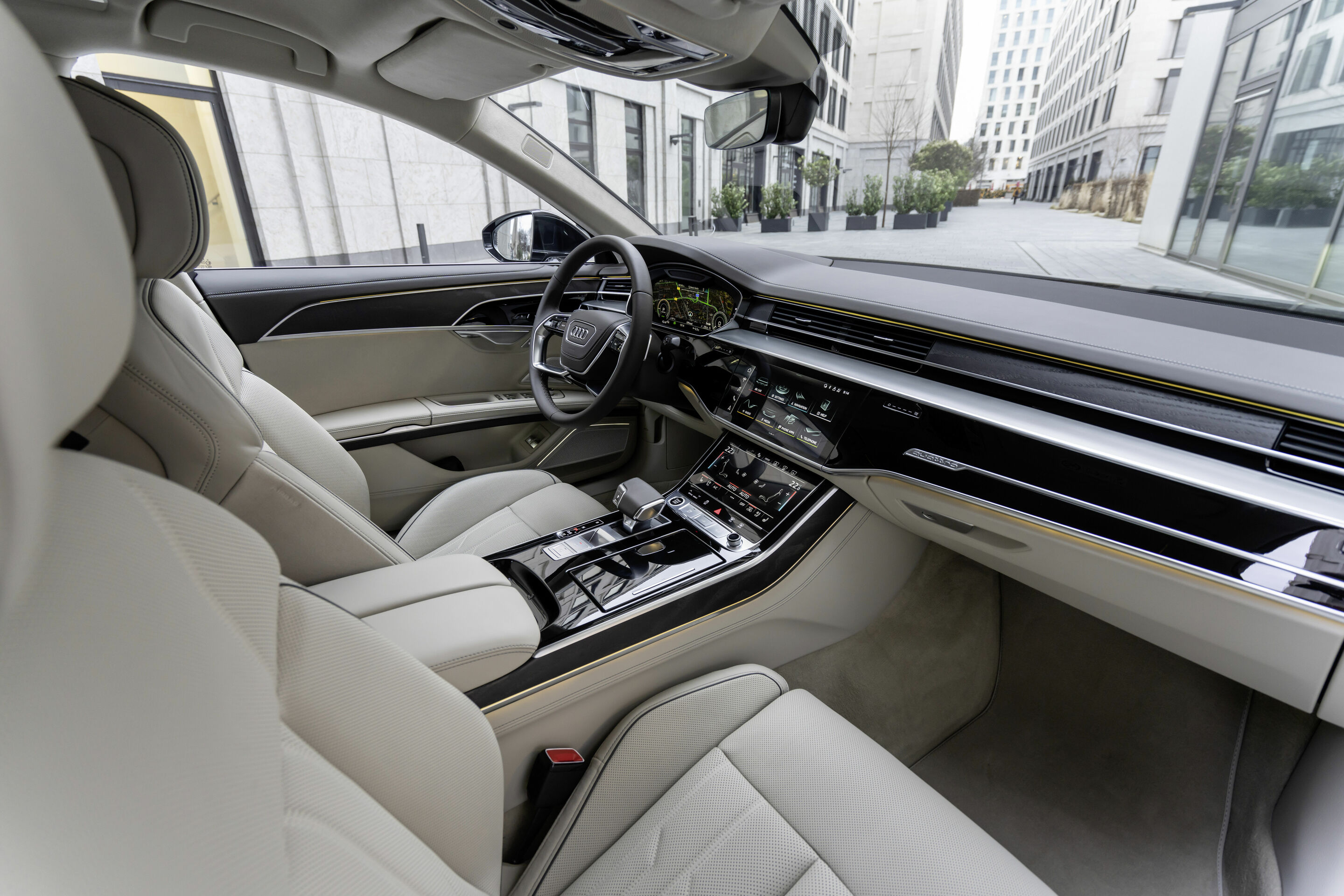 Audi A8 L TFSI e - Interior