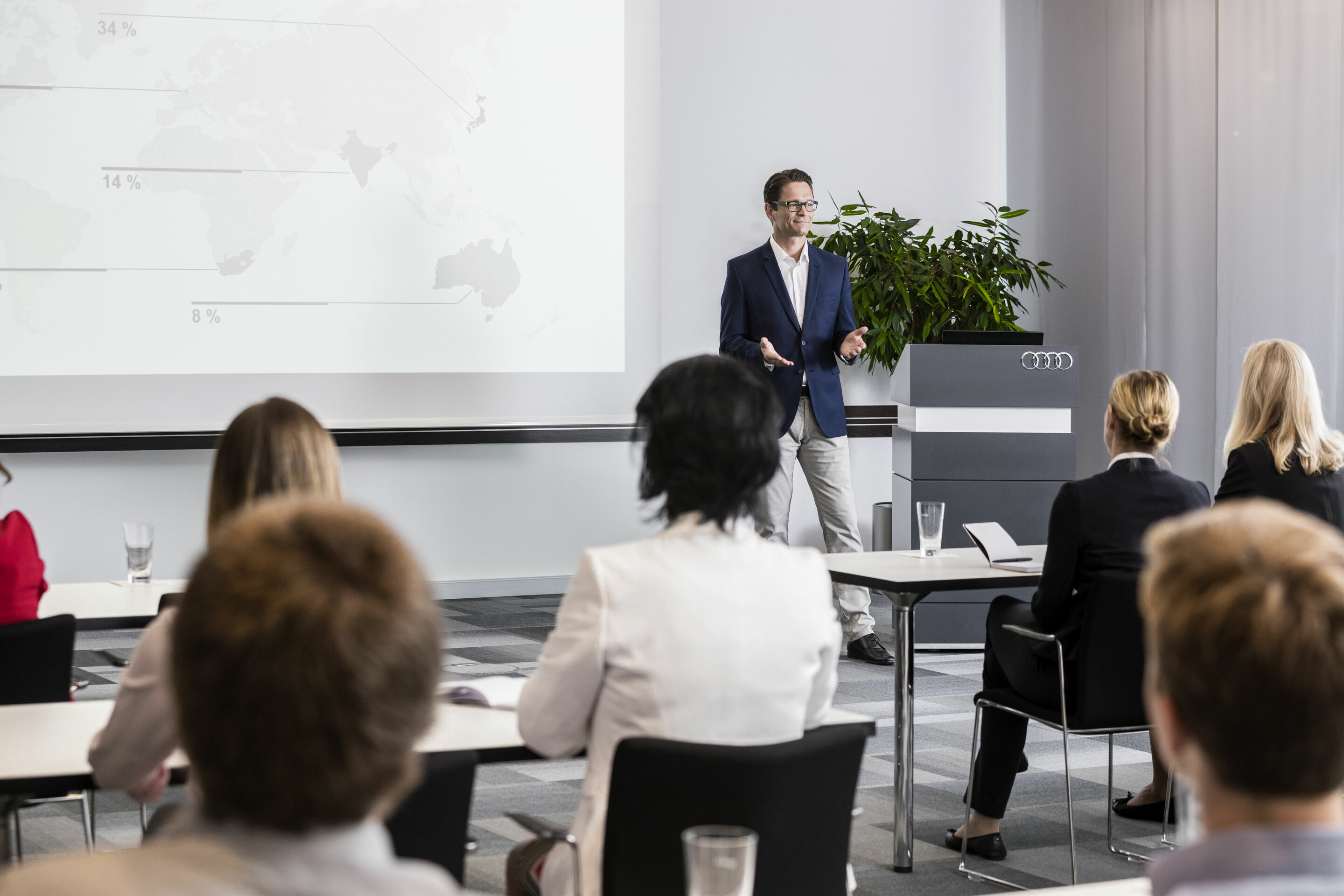 Audi Forum Neckarsulm - Konferenzzentrum des Audi Forum Neckarsulm