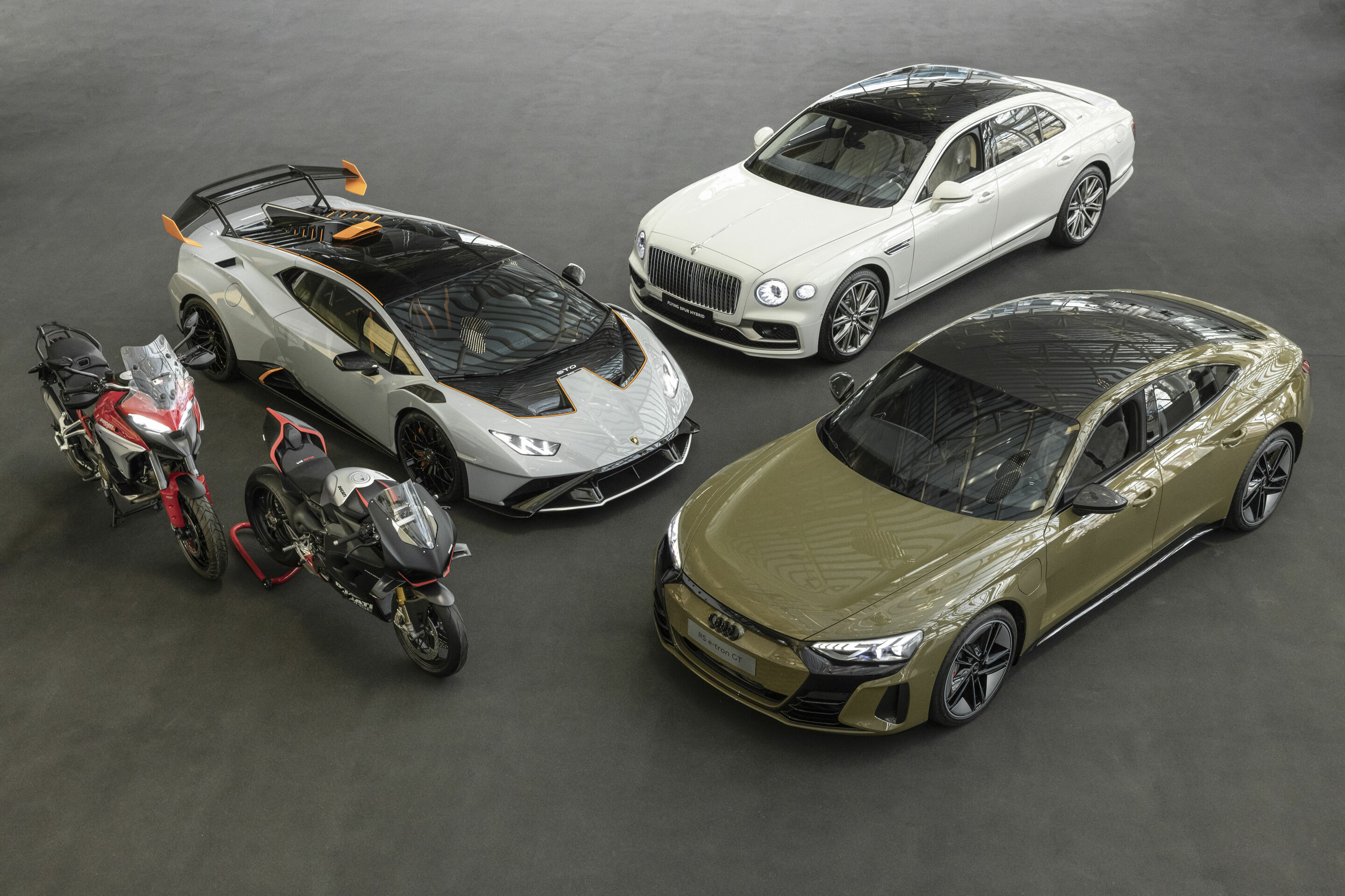Teamplay in der Markengruppe - Audi, Bentley, Ducati und Lamborghini werden mit einer intensivierten Zusammenarbeit in ihrer Markengruppe auf diesem Weg in Zukunft noch stärker von Synergien profitieren. Die Zusammenarbeit in der Gruppe gibt den Marken...