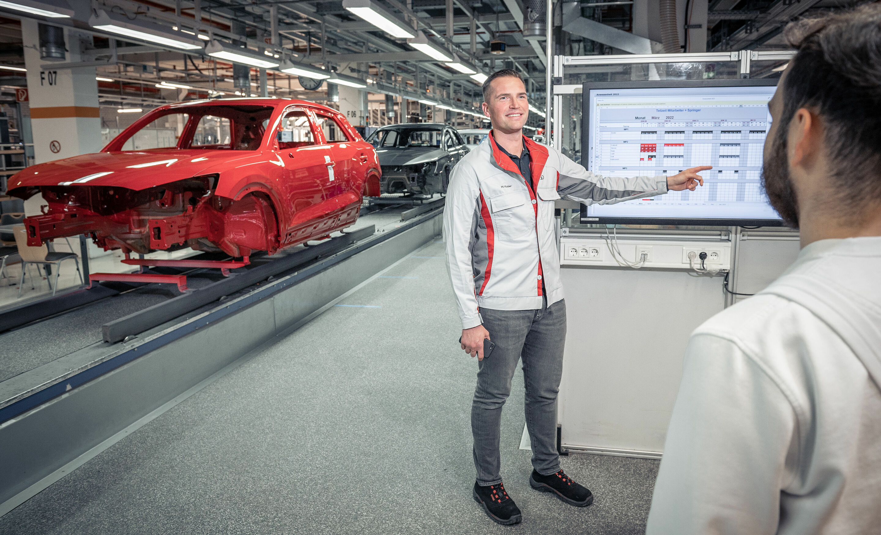 Shift work with leeway: pilot project for more flexible working hours in Audi production - Audi has started a pilot project as part of its transformation and it has pioneering potential for flexible work in clocked car production: an innovative work model...