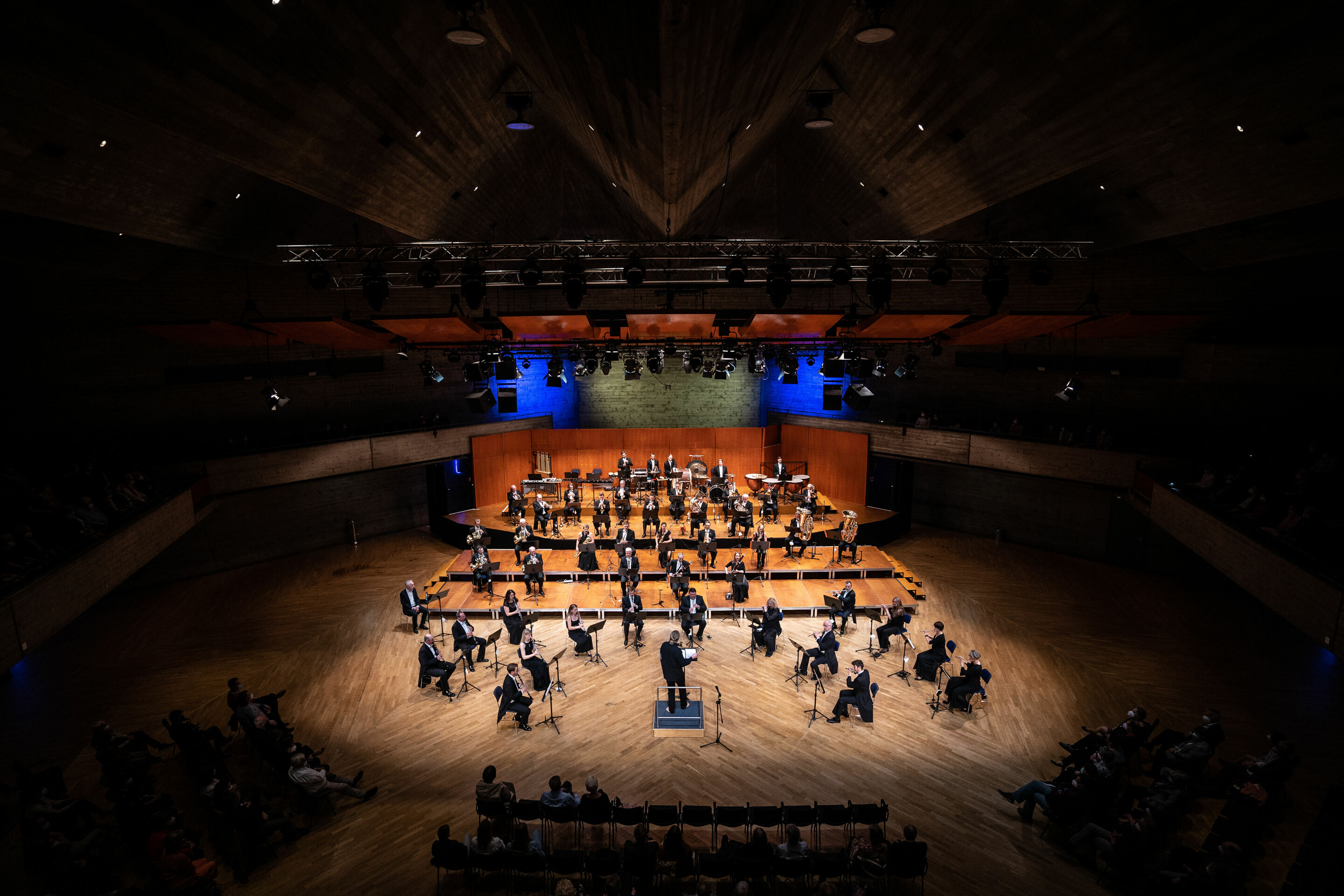 Frühjahrskonzert 2022 - Andreas Martin Hofmeir und die Audi Bläserphilharmonie