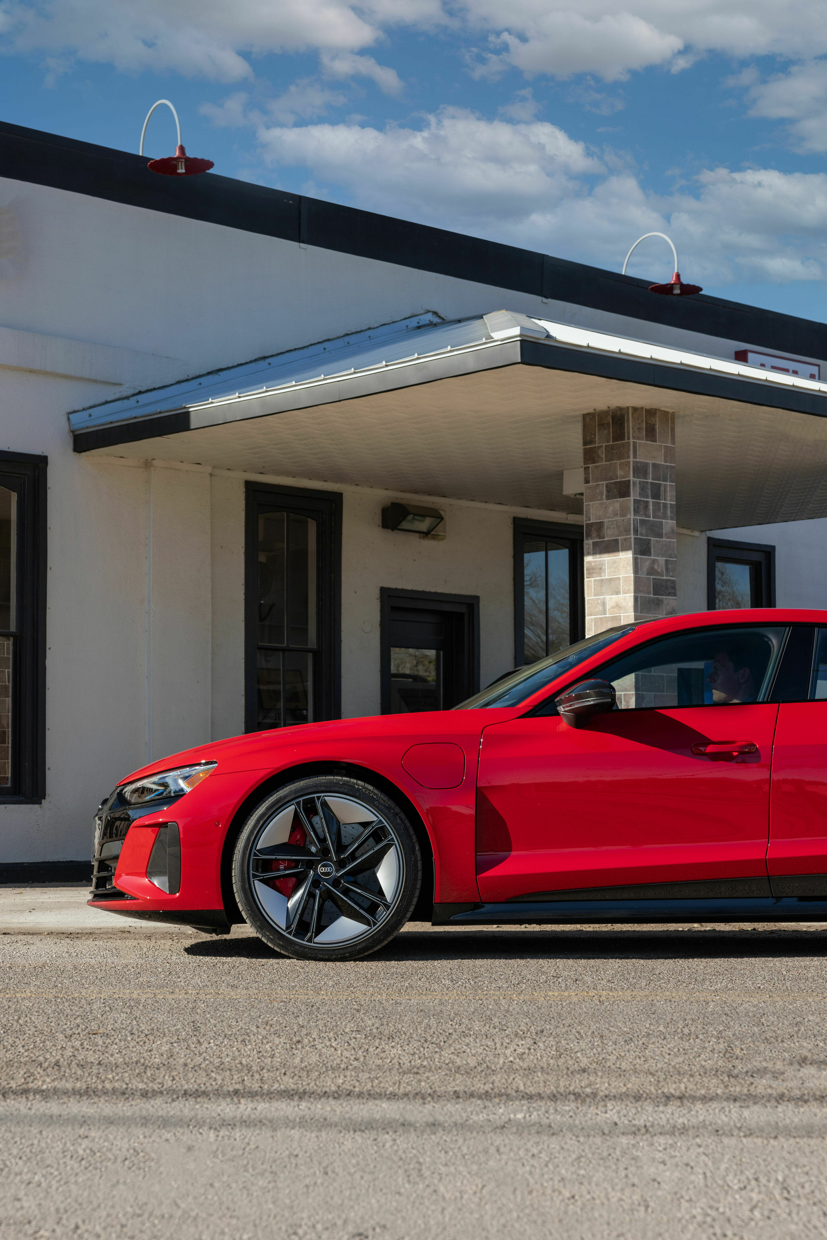 Audi e-tron GT quattro - Standaufnahme,
Farbe: Tangorot Metallic