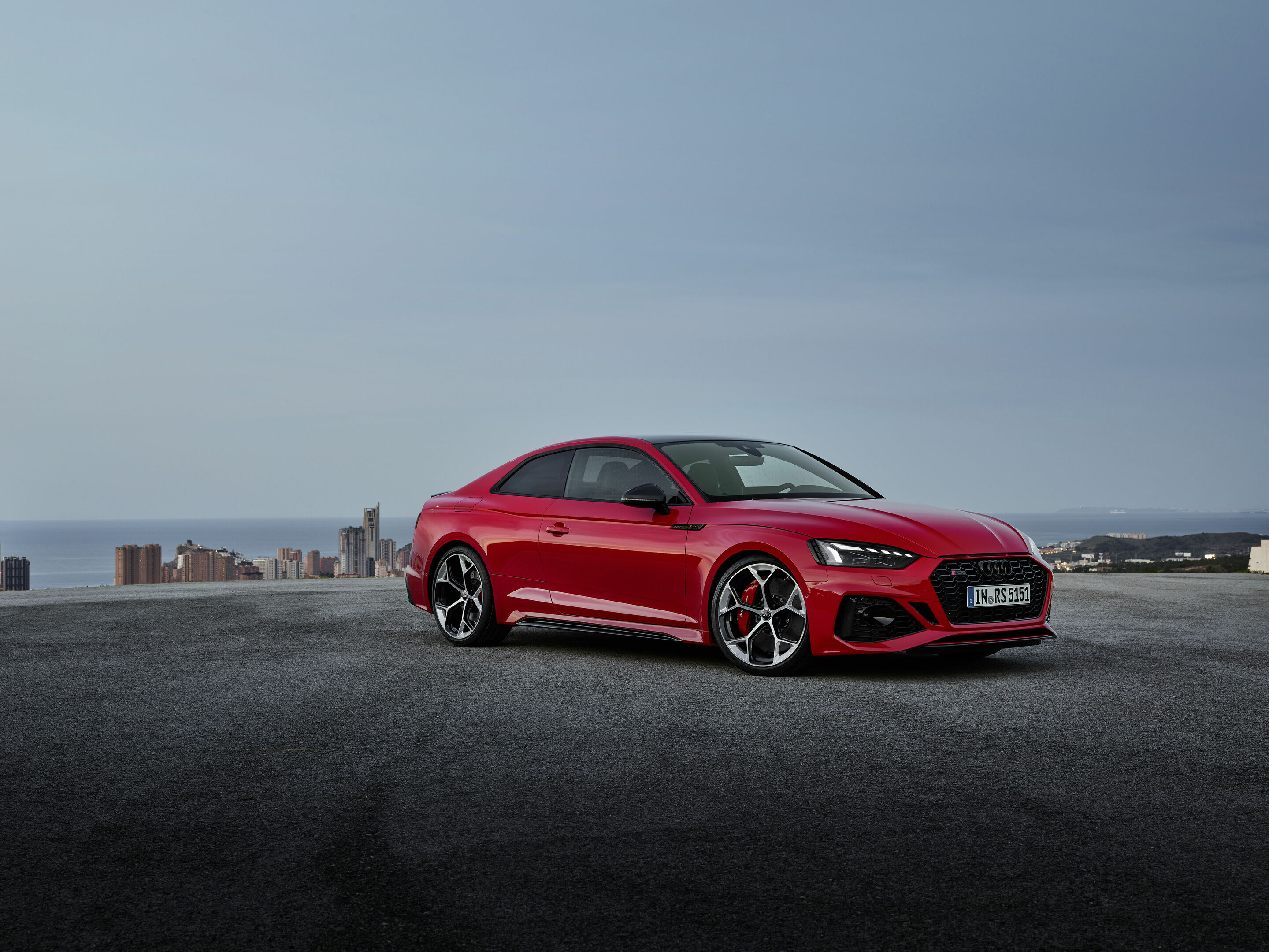 Audi RS 5 Coupé with competition plus package - Static photo, Colour: Tango red