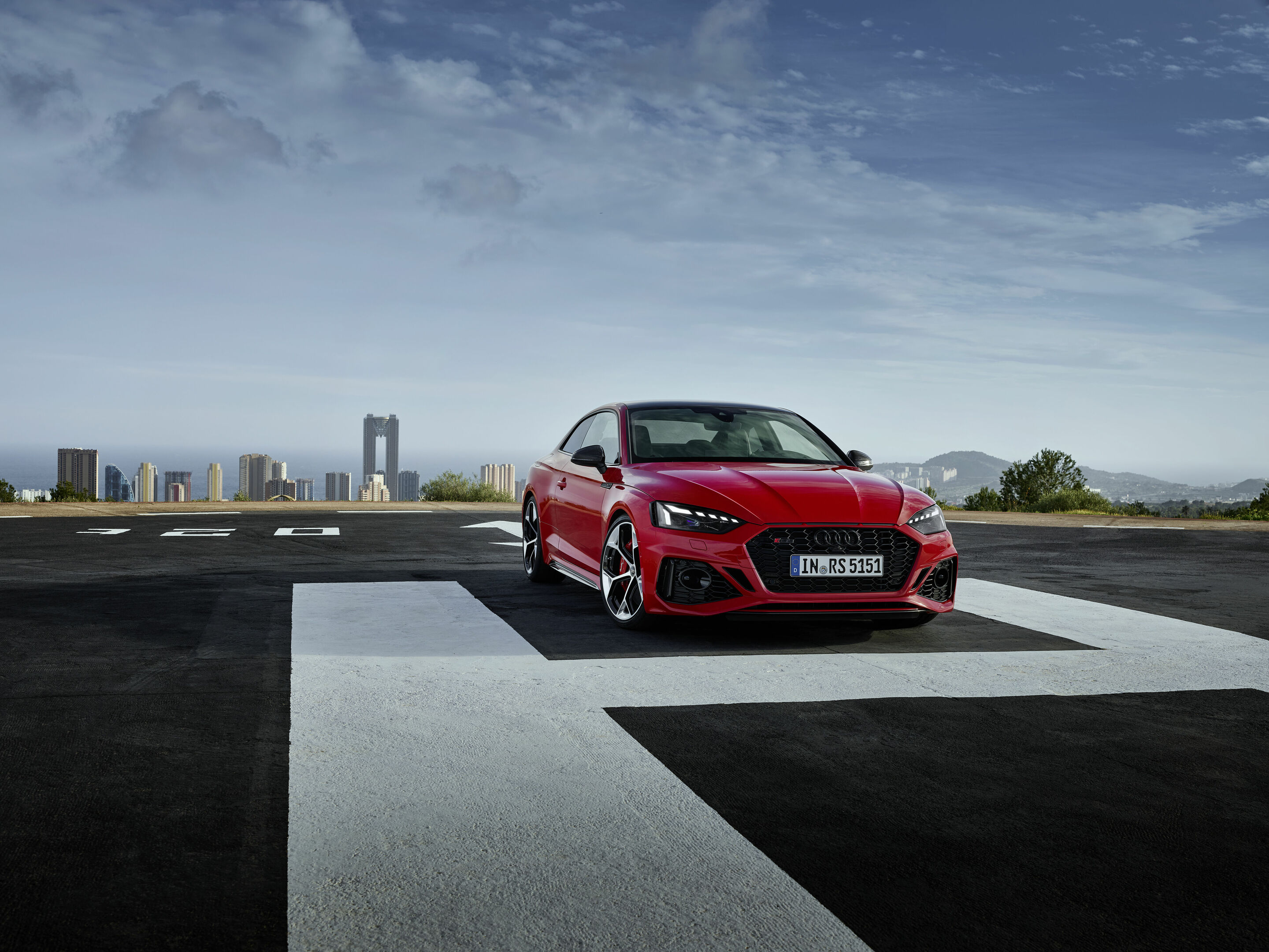 Audi RS 5 Coupé with competition plus package - Static photo, Colour: Tango red
