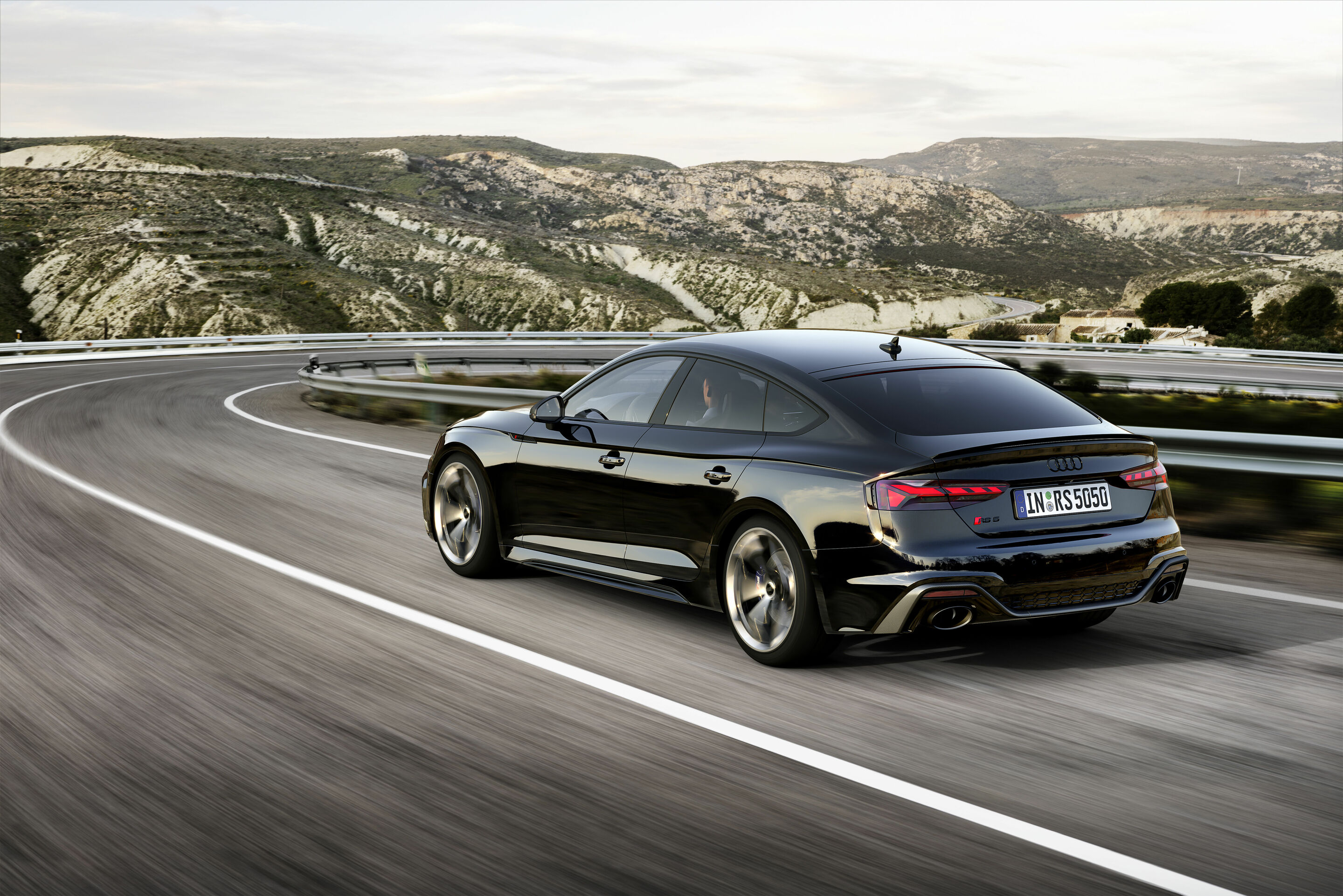 Audi RS 5 Sportback with competition plus package - Dynamic photo, Colour: Sebring black