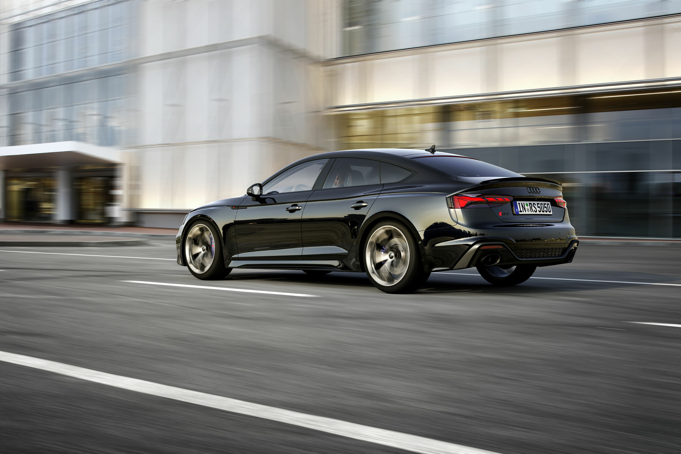 Audi RS 5 Sportback with competition plus package - Dynamic photo, Colour: Sebring black