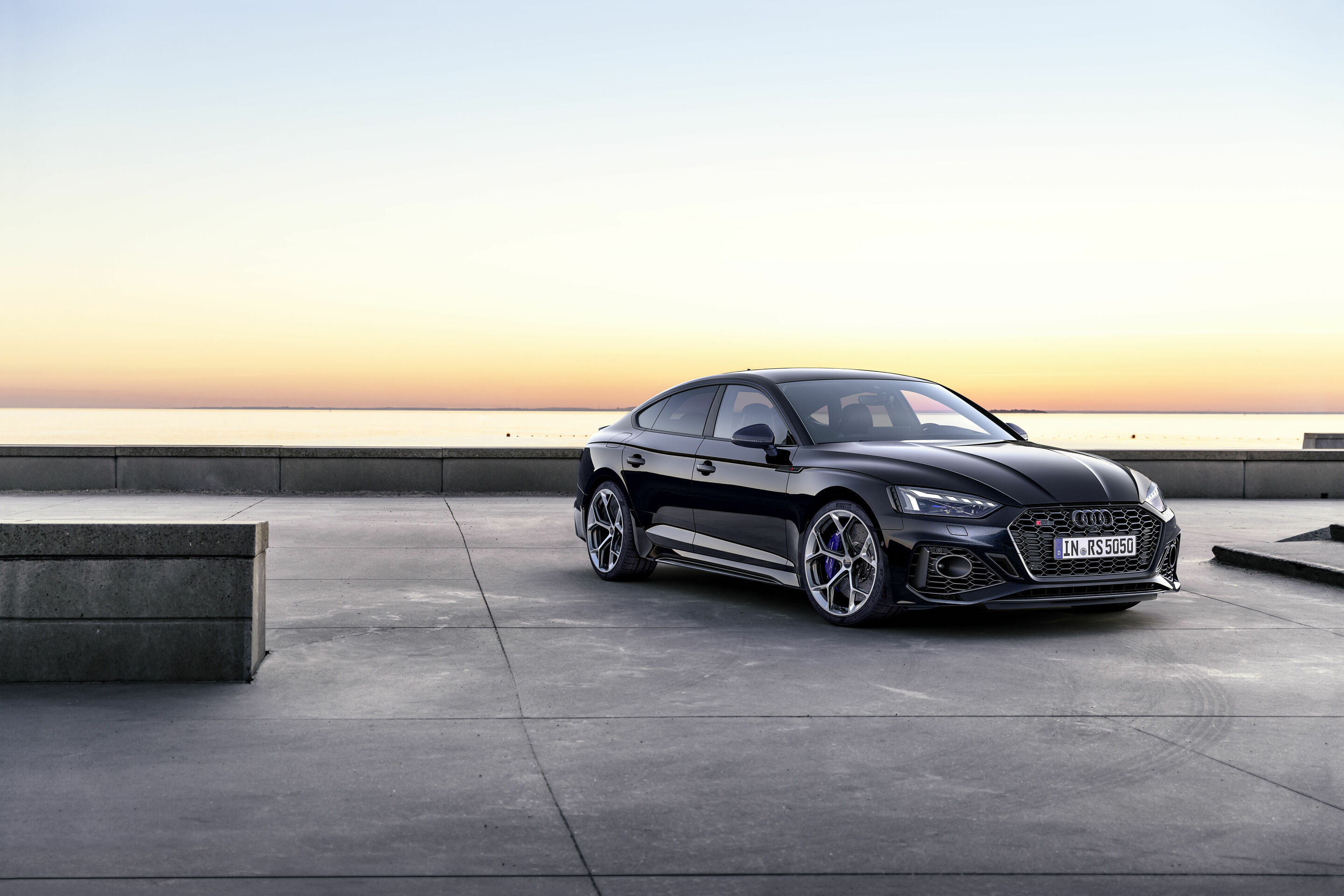 Audi RS 5 Sportback with competition plus package - Static photo, Colour: Sebring black