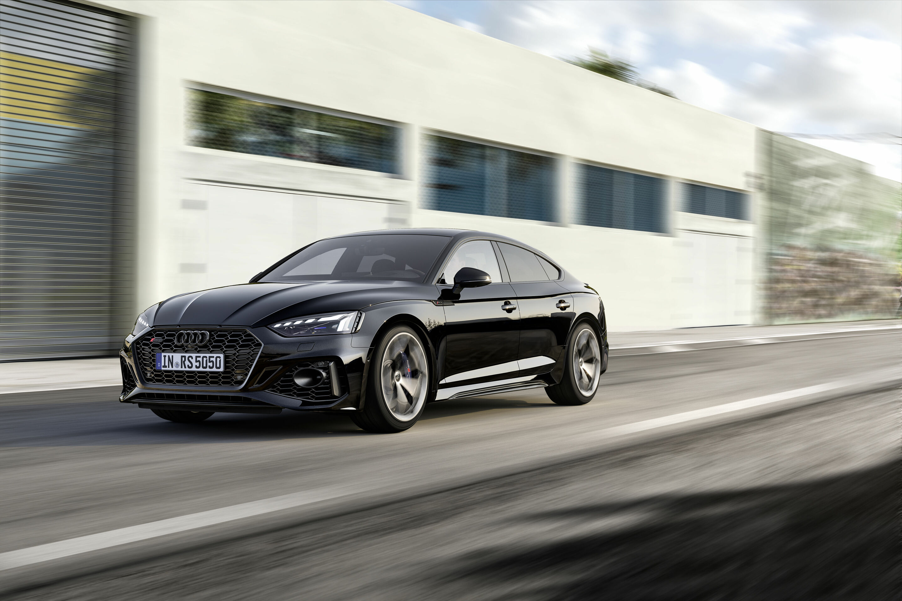 Audi RS 5 Sportback with competition plus package - Dynamic photo, Colour: Sebring black
