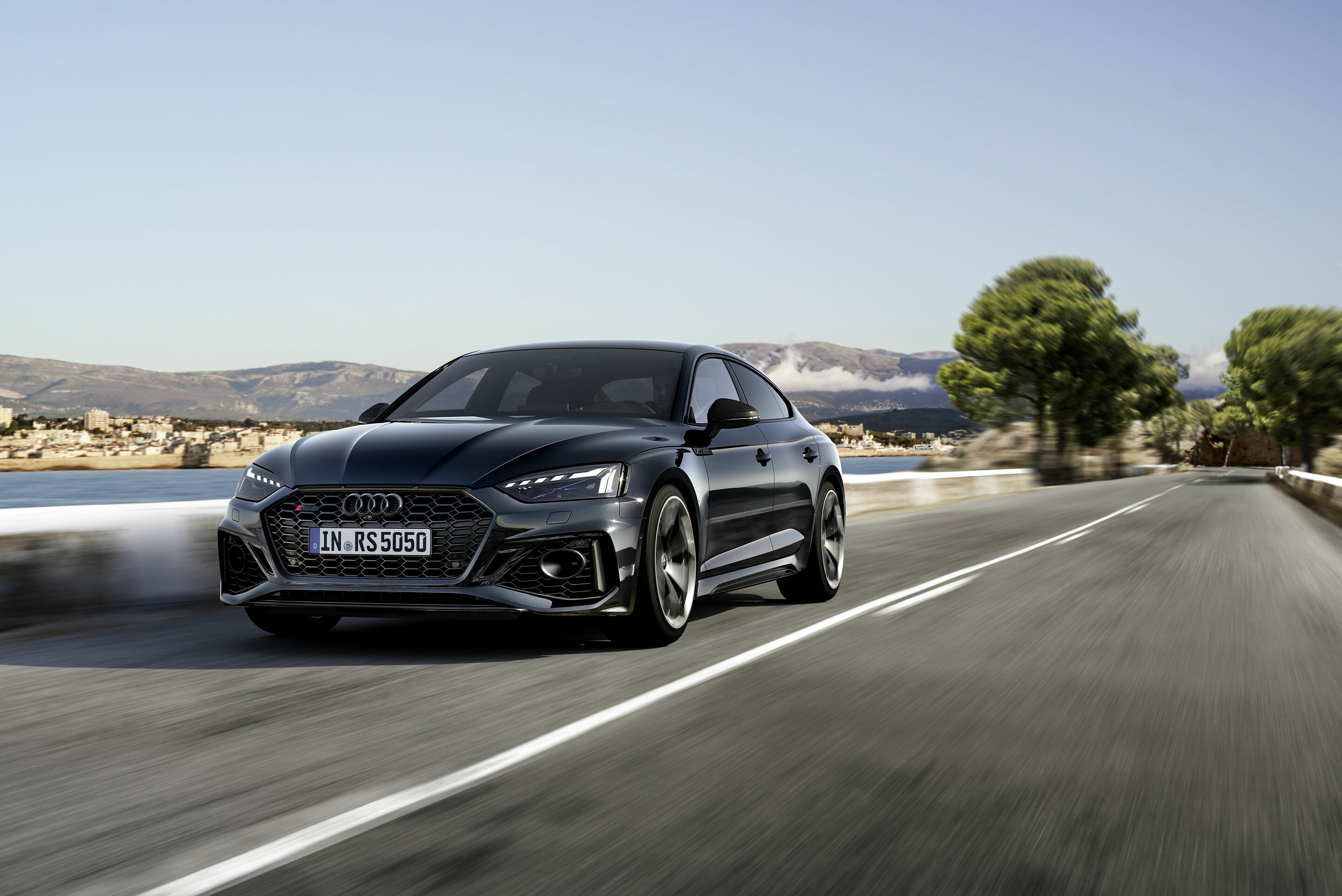 Audi RS 5 Sportback with competition plus package - Dynamic photo, Colour: Sebring black