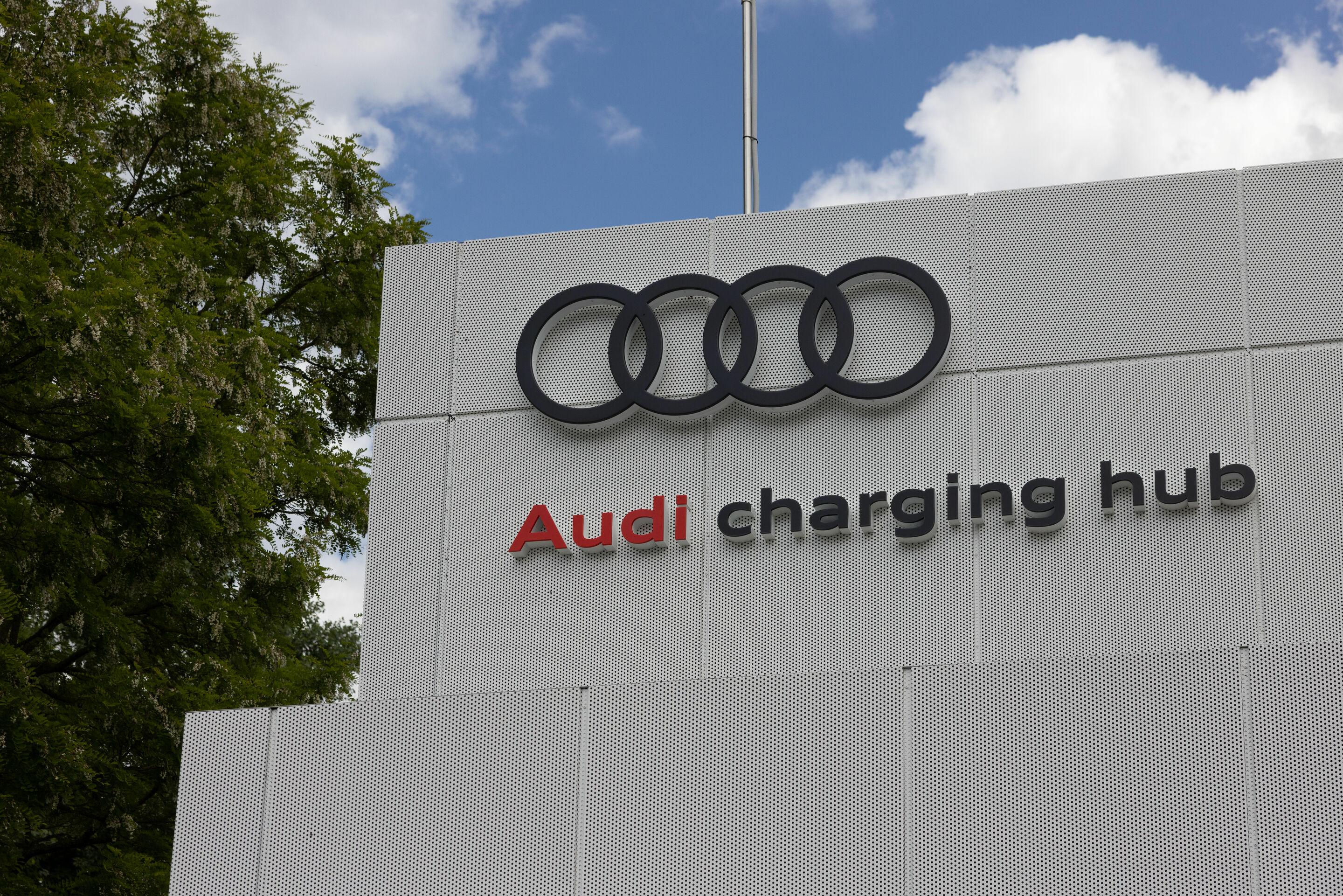 Audi charging hub - Audi charging hub Nuremberg