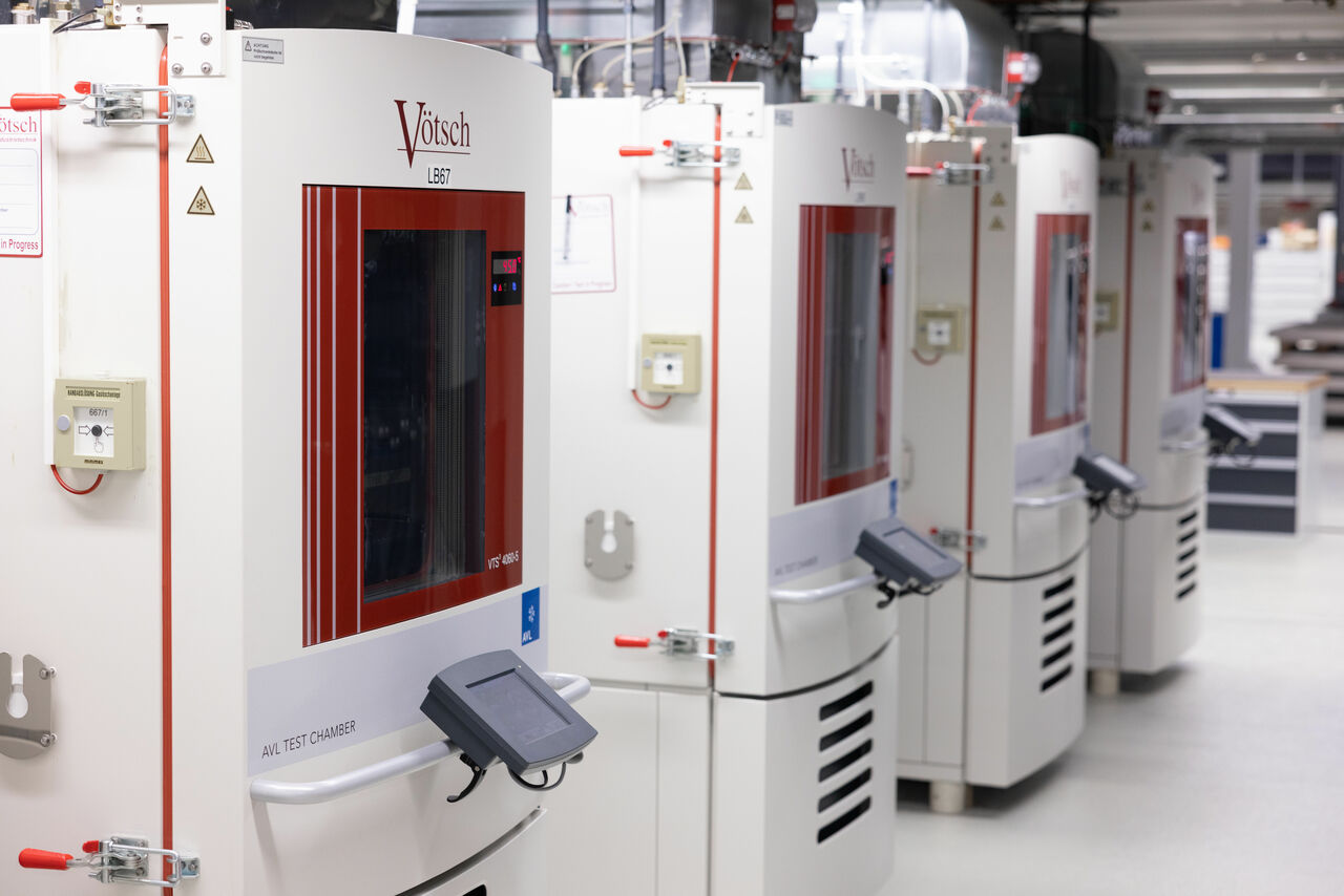 Audi battery testing center in Gaimersheim: Where range and fast ...