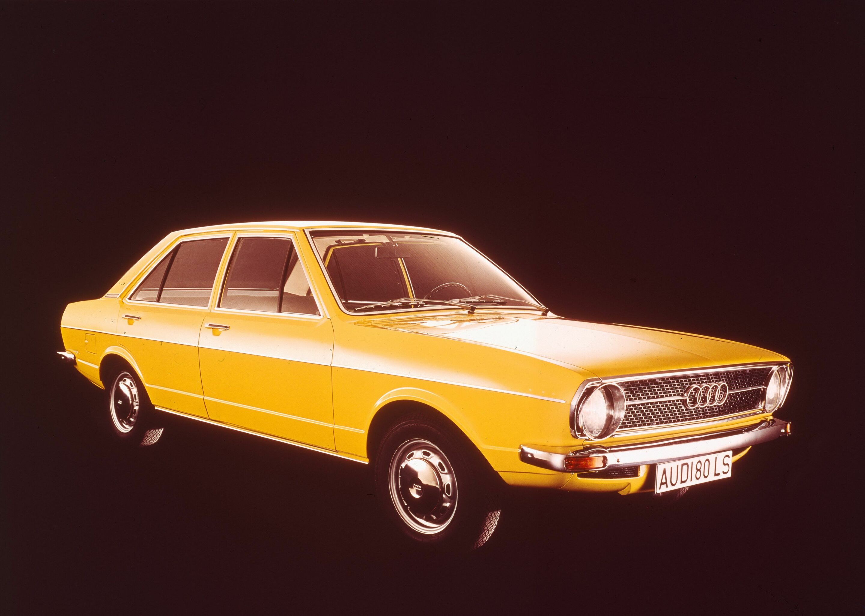 Mit diesem Auto trifft Audi den Zeitgeist: erster Audi 80 vor 50 Jahren vorgestellt - Audi 80 LS, Baujahr 1972
