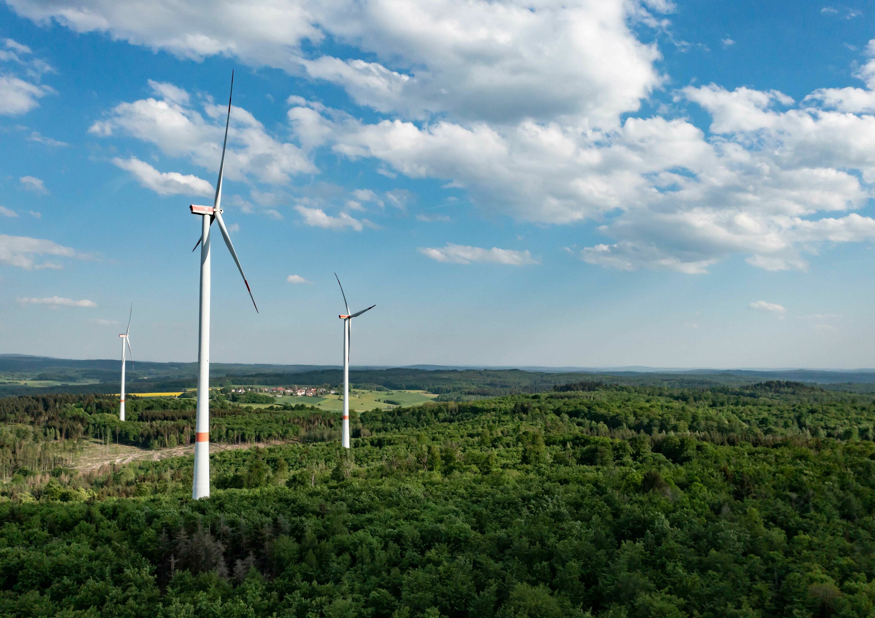 Charging technology and infrastructure - Charging technology and infrastructure