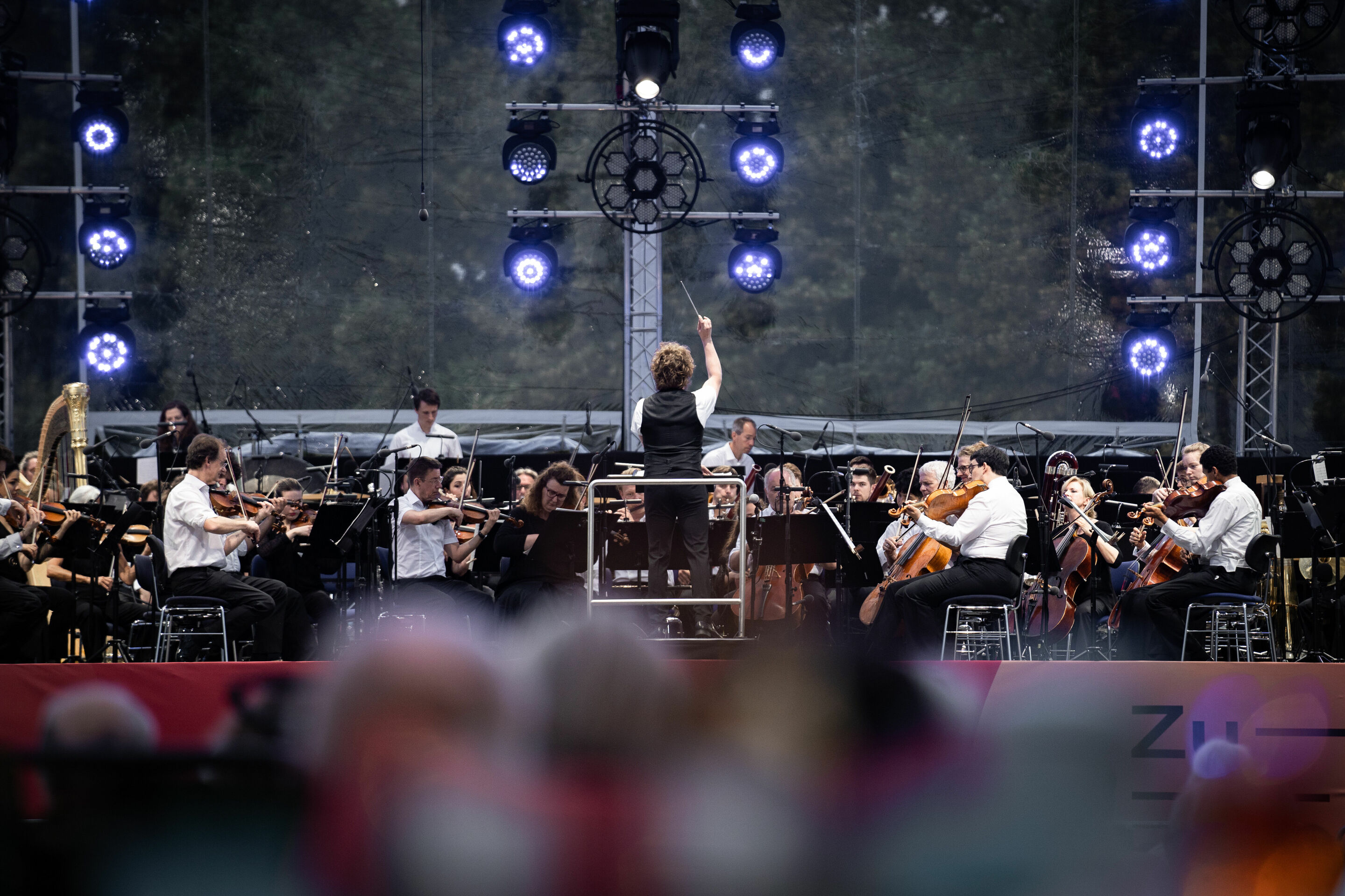 Audi Sommerkonzerte 2022 - Audi Klassik Open Air
Keep On Dancing
Münchner Philharmoniker
Santtu-Matias Rouvali