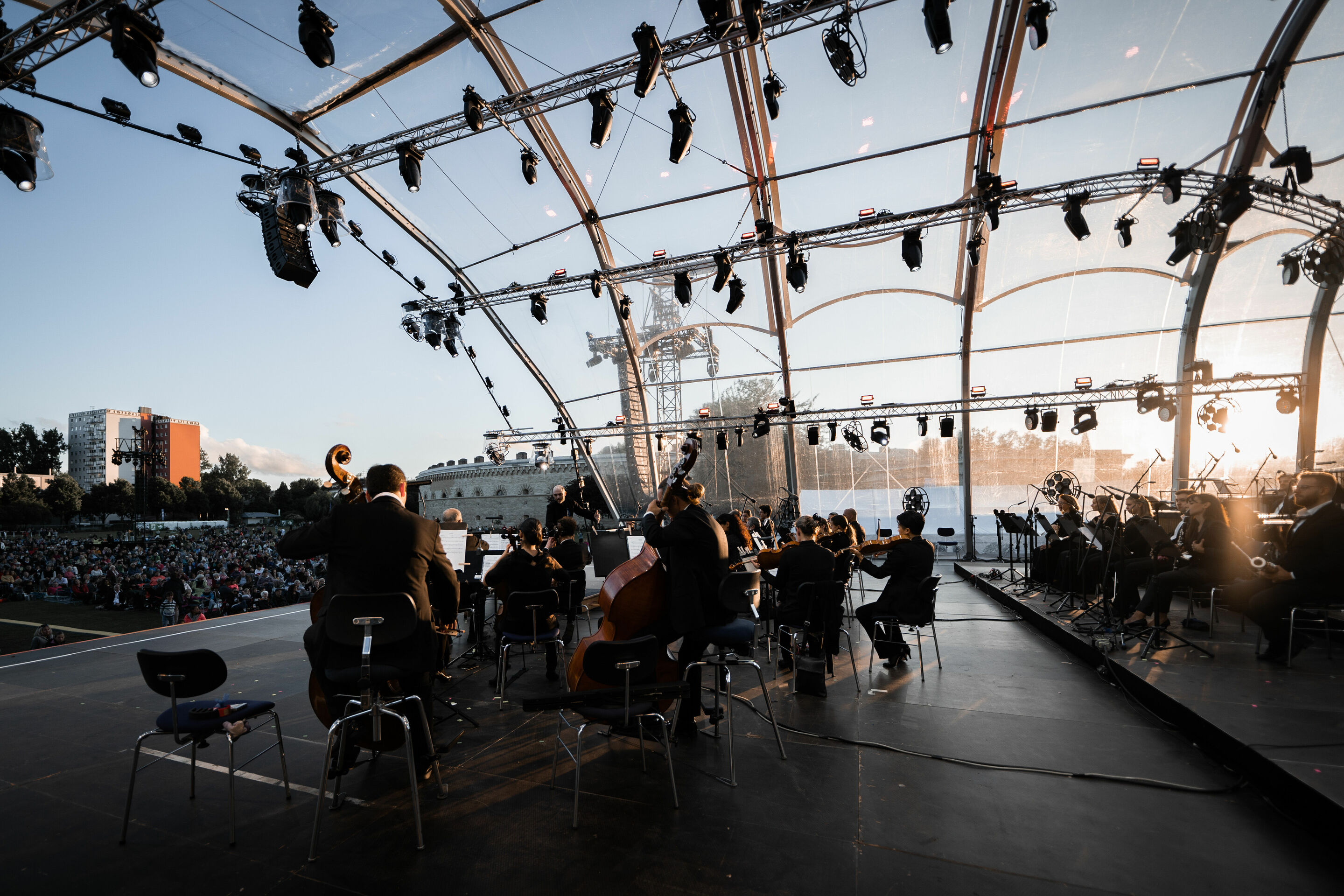 Audi Sommerkonzerte 2022 - Audi Klassik Open Air
Future Sounds
Georgisches Kammerorchester
Tsotne Zedginidze
Nikoloz Rachveli
Audi Bläserphilharmonie
Pietro Sarno