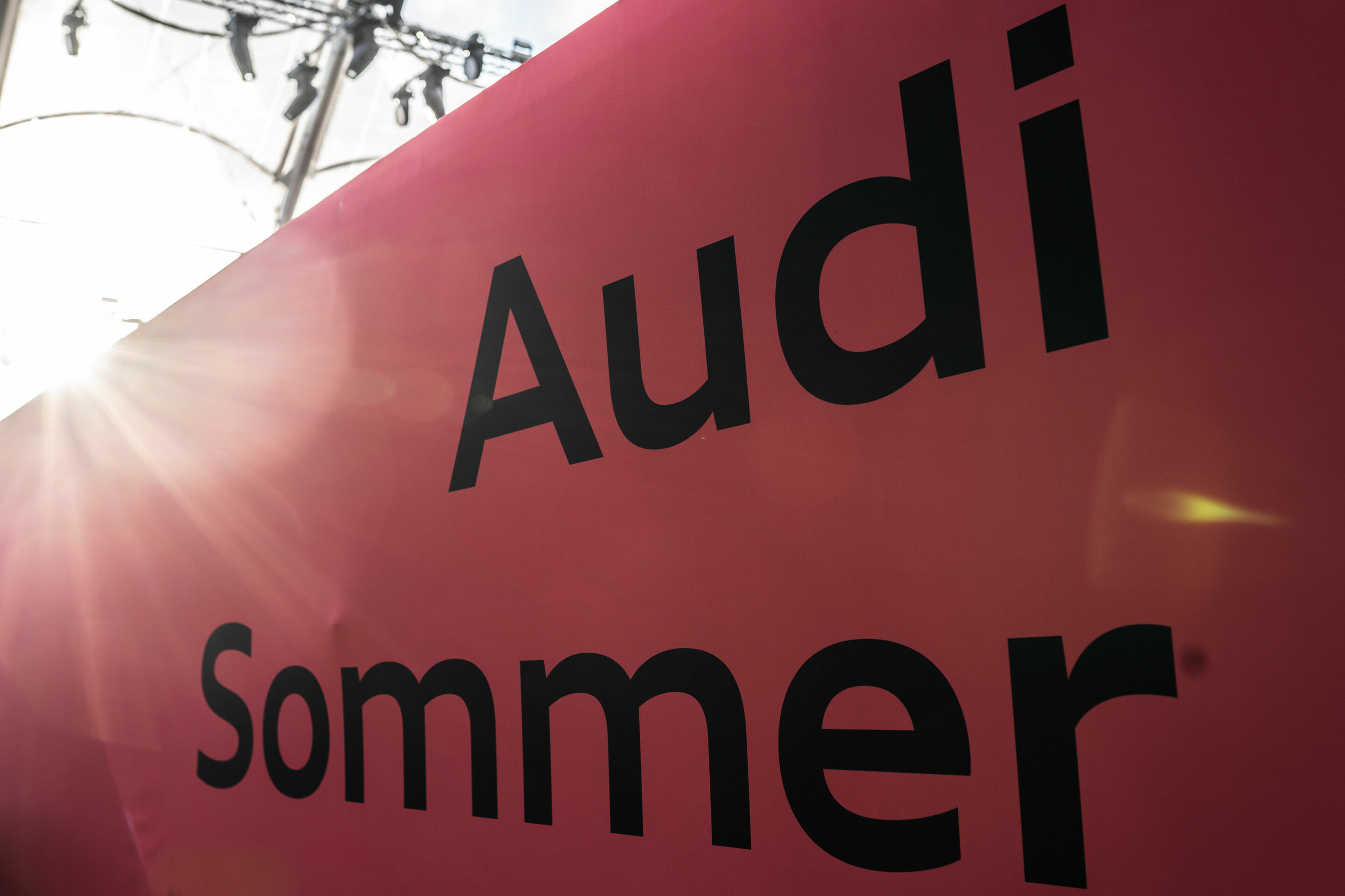 Audi Sommerkonzerte 2022 - Audi Klassik Open Air
Future Sounds
Georgisches Kammerorchester
Tsotne Zedginidze
Nikoloz Rachveli
Audi Bläserphilharmonie
Pietro Sarno