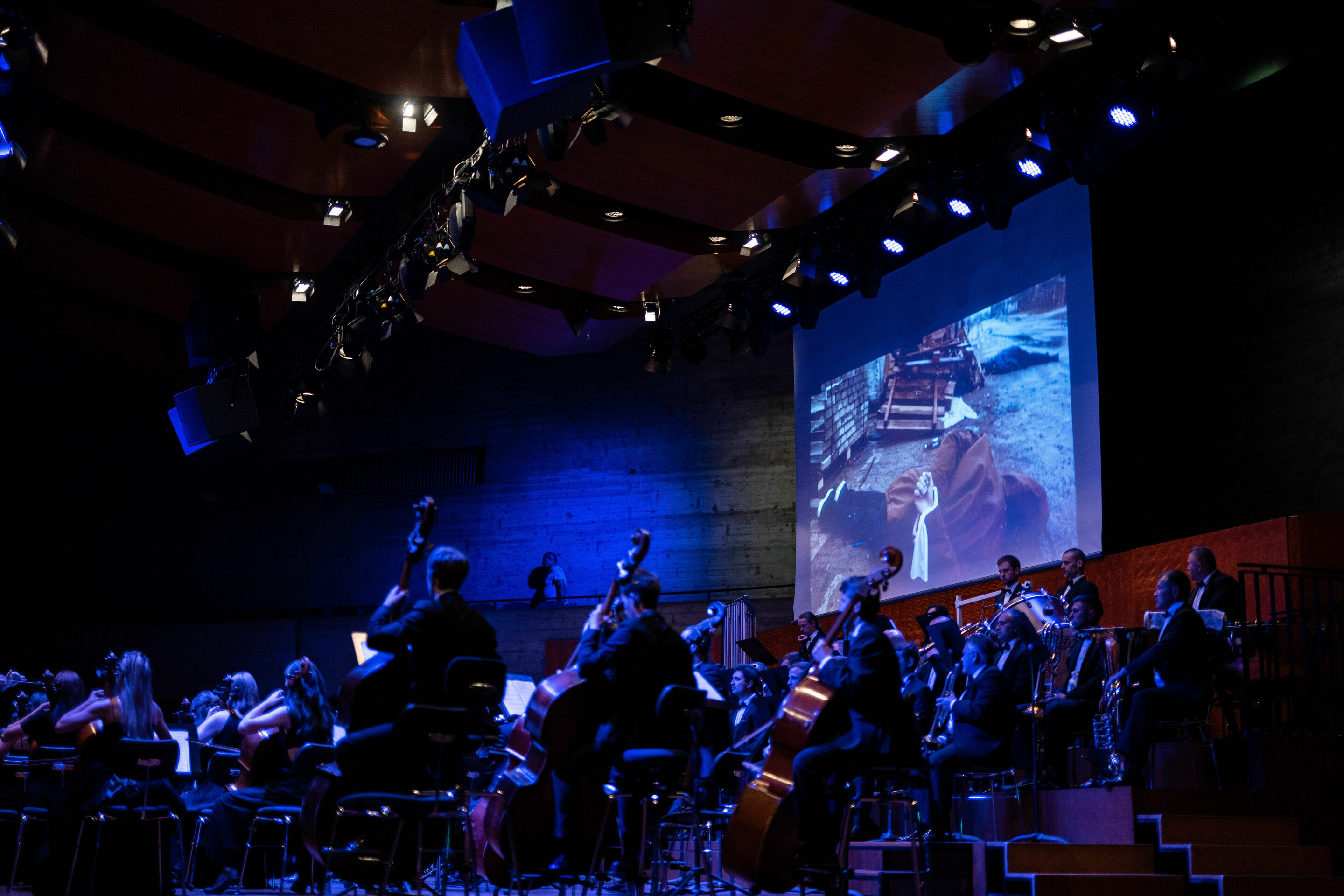 Audi Sommerkonzerte 2022 - Solidaritätskonzert
Lisa Batiashvili (Violine)
International Symphony Orchestra Lviv (INSO-Lviv)
Nikoloz Rachveli (Dirigent)