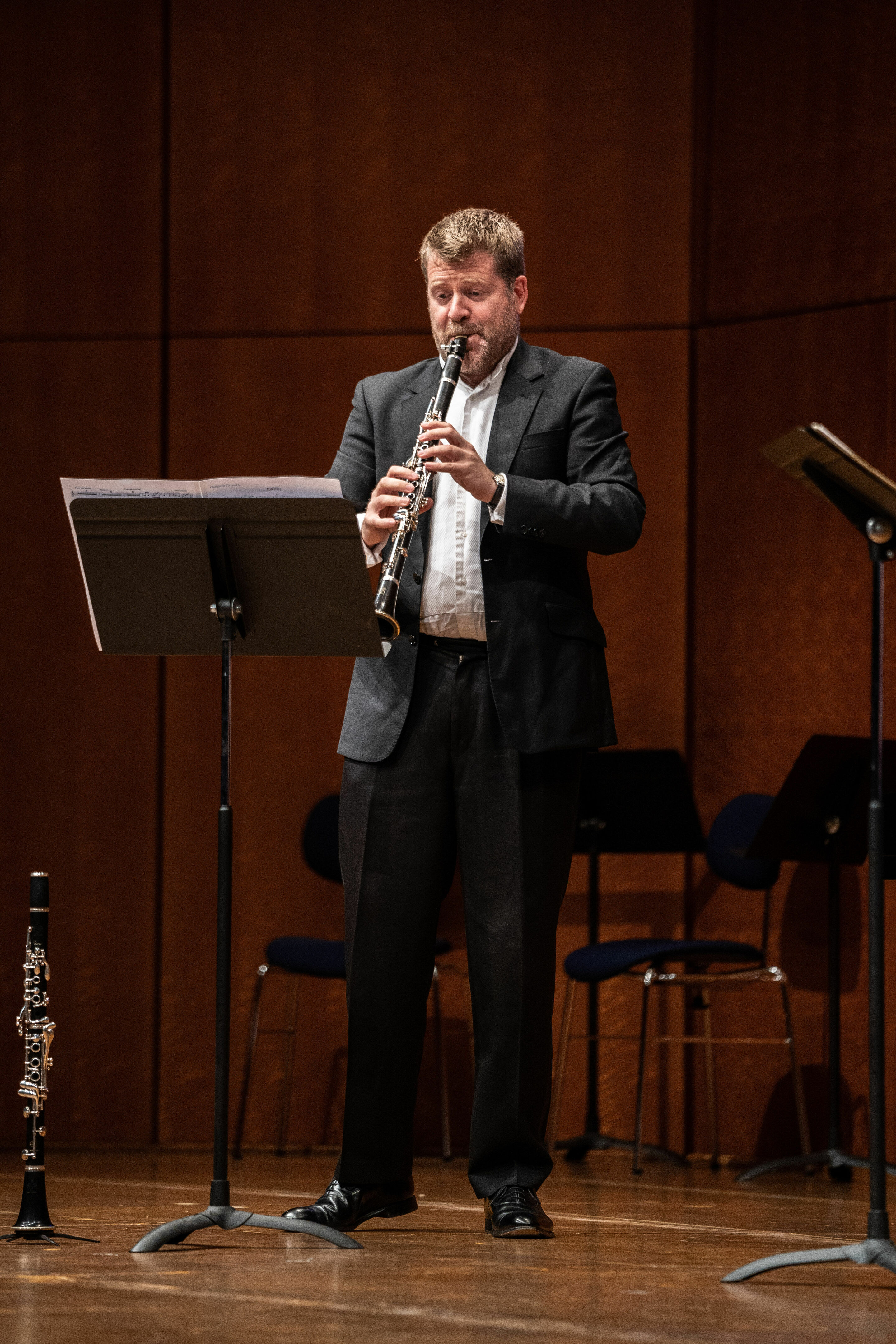 Audi Sommerkonzerte 2022 - Kongeniale Kunst
Magdalena Kožená (Mezzosopran)
Sir Simon Rattle (Klavier)
Kaspar Zehnder (Flöte)
Christopher Richards (Klarinette)
Giovanni Guzzo (Violine)
Rahel Rilling (Violine)
Amihai Grosz (Viola)
Dávid Adorján (Violoncello)