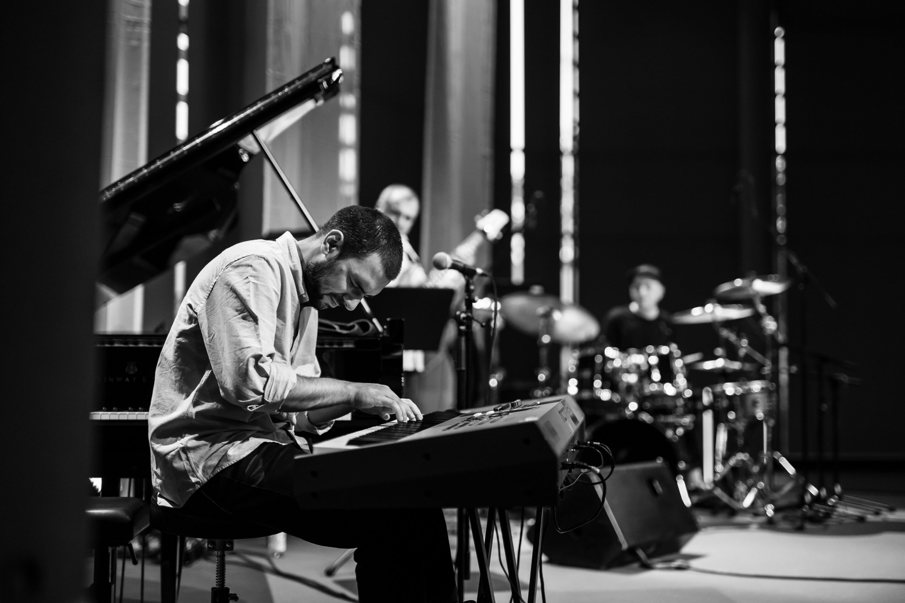 Audi Sommerkonzerte 2022 - Jazz Wonder
Beka Gochiashvili Trio:
Beka Gochiashvili (piano)
Levan Deisadze (bass)
Zaza Tsertsvadze (drums)