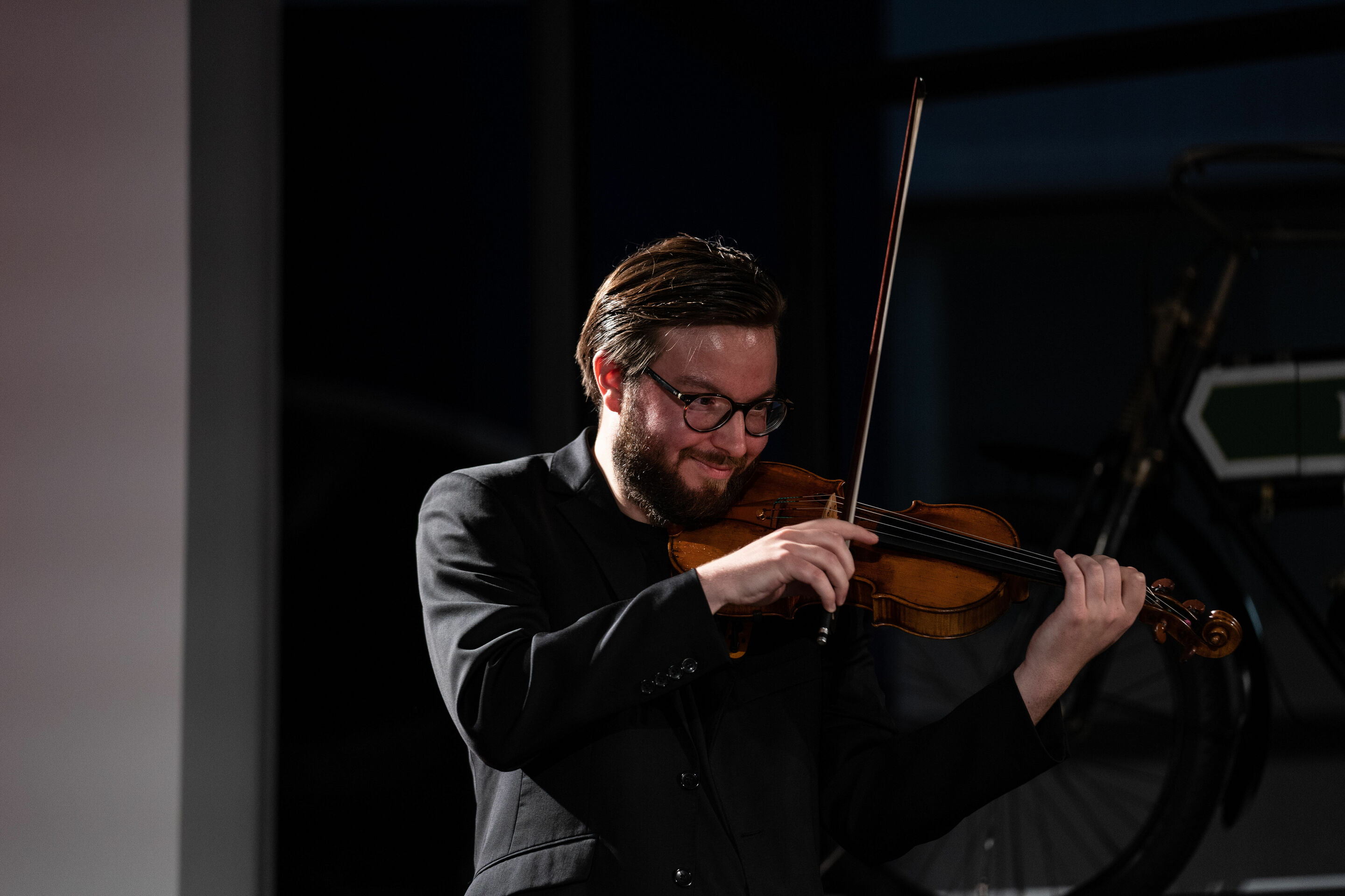 Audi Sommerkonzerte 2022 - Stradivari-Legenden
Goldmund Quartett:
Florian Schötz (Violine)
Pinchas Adt (Violine)
Christoph Vandory (Viola)
Raphael Paratore (Violoncello)