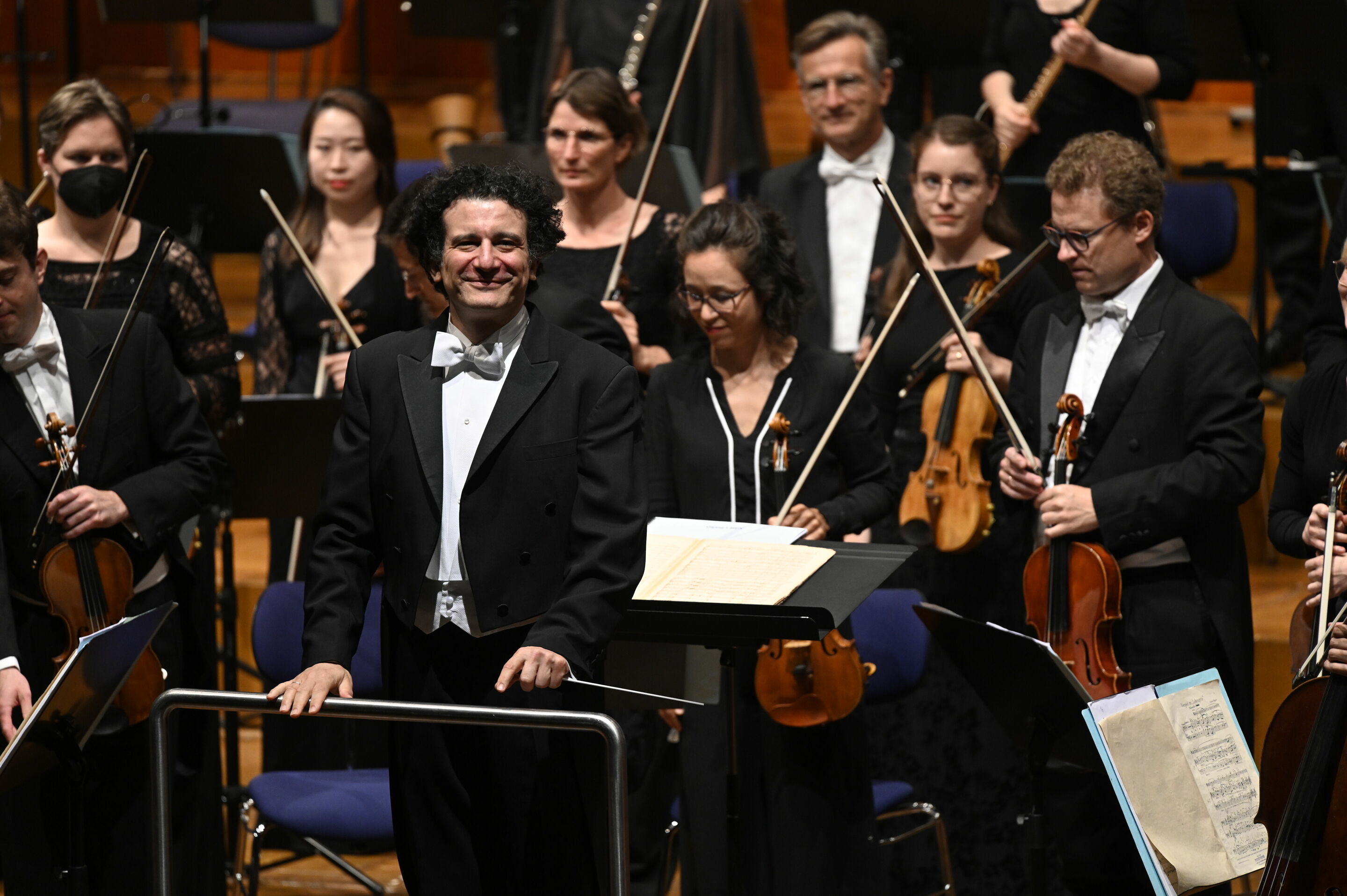 Audi Sommerkonzerte 2022 - Der Zeit voraus
hr-Sinfonieorchester Frankfurt
François Leleux (Oboe)
Alain Altinoglu (Dirigent)