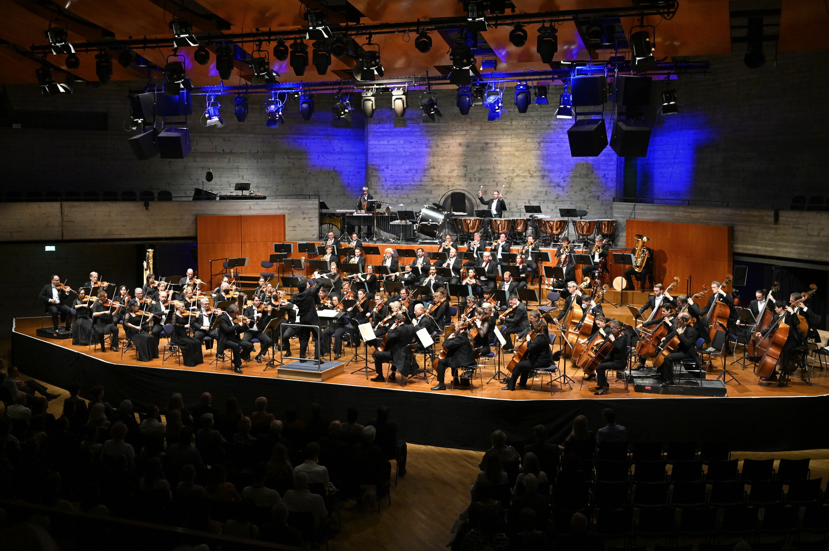 Audi Sommerkonzerte 2022 - Der Zeit voraus
hr-Sinfonieorchester Frankfurt
François Leleux (Oboe)
Alain Altinoglu (Dirigent)