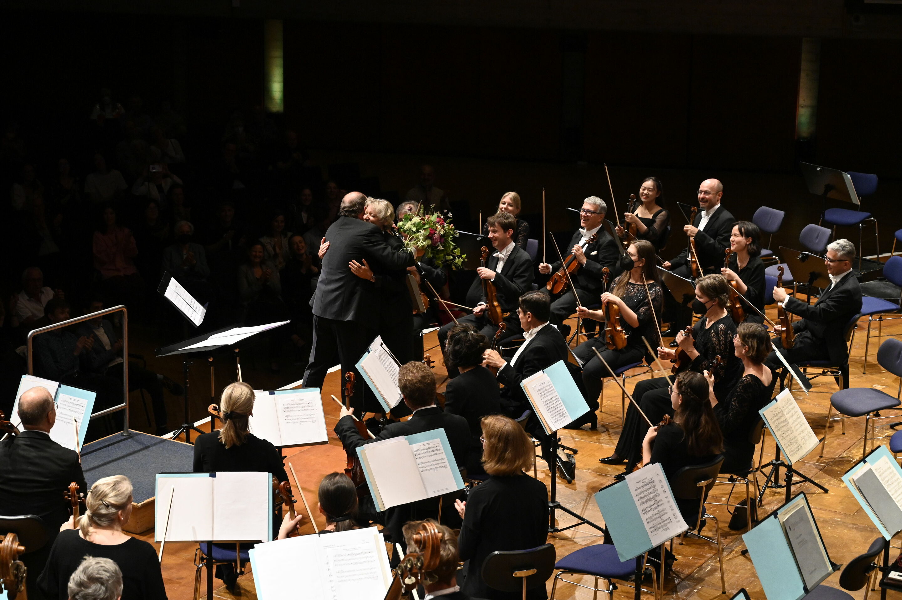 Audi Sommerkonzerte 2022 - Der Zeit voraus
hr-Sinfonieorchester Frankfurt
François Leleux (Oboe)
Alain Altinoglu (Dirigent)