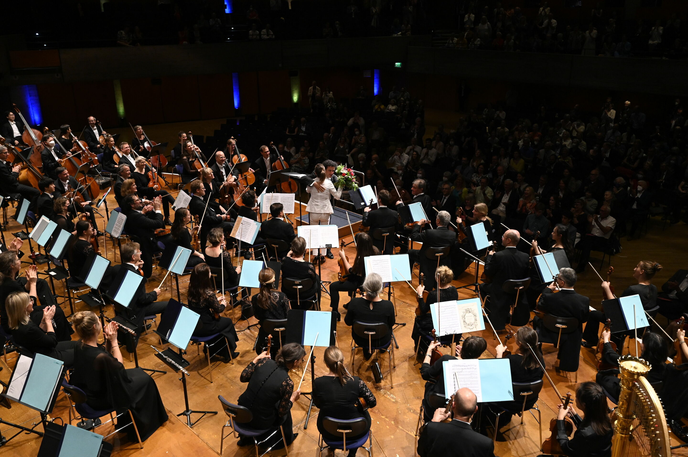 Audi Sommerkonzerte 2022 - Der Zeit voraus
hr-Sinfonieorchester Frankfurt
François Leleux (Oboe)
Alain Altinoglu (Dirigent)