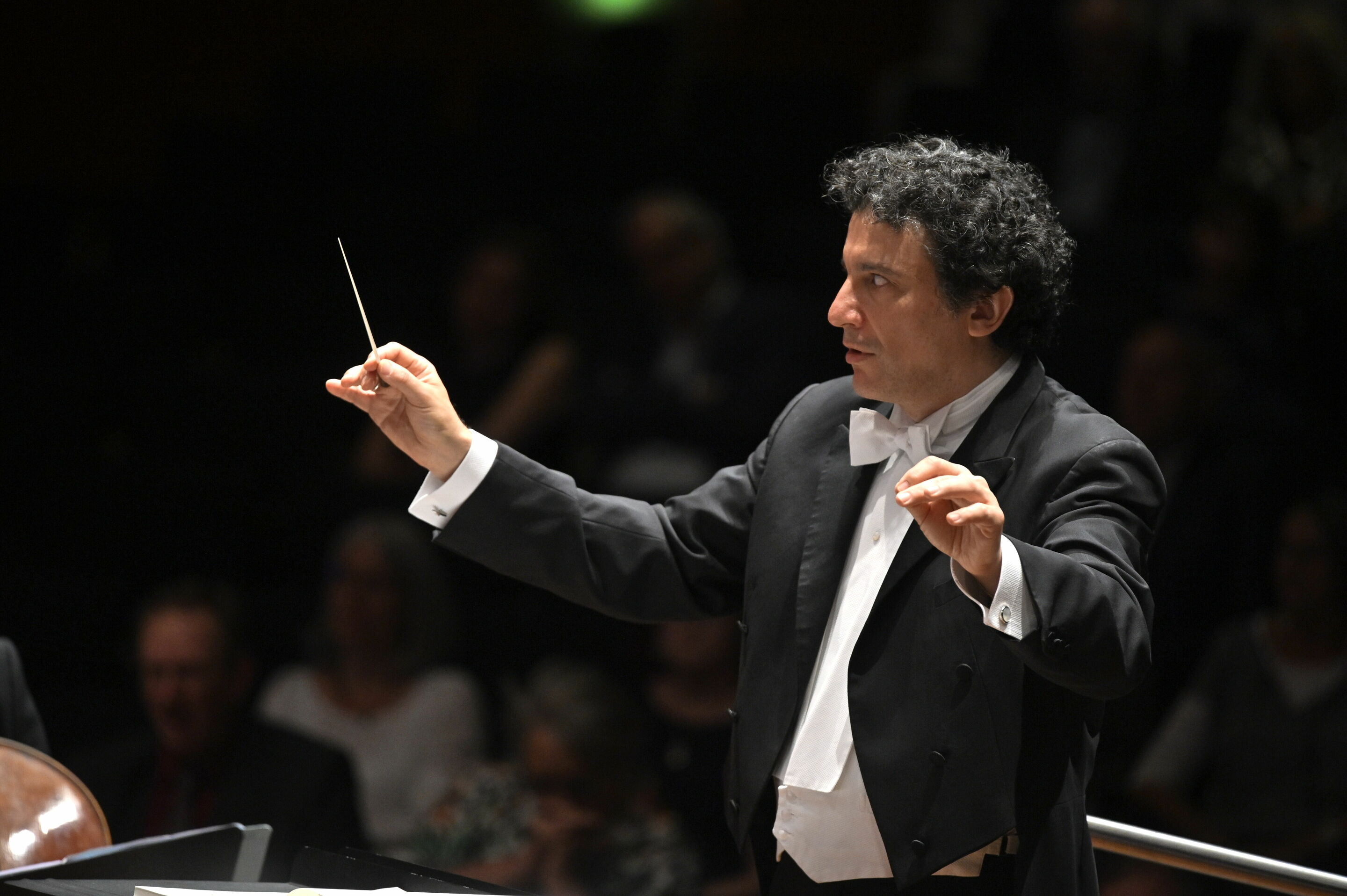 Audi Sommerkonzerte 2022 - Der Zeit voraus
hr-Sinfonieorchester Frankfurt
François Leleux (Oboe)
Alain Altinoglu (Dirigent)