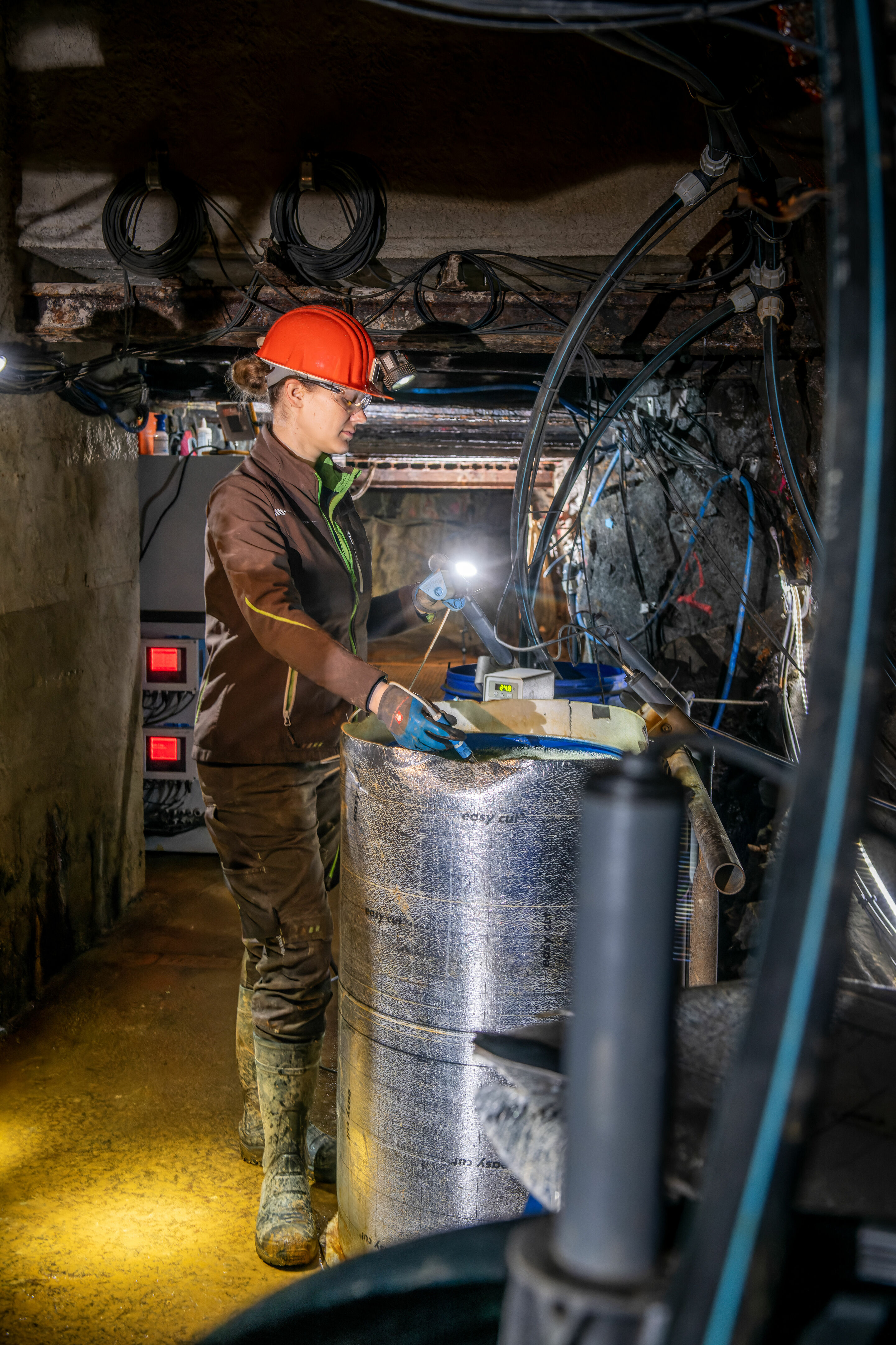 Membrane Mining: nachhaltige Gewinnung von Hochtechnologiemetallen - Bei einem von der Audi Stiftung für Umwelt geförderten Forschungsprojekt werden Rohstoffe mittels Membrantechnik unter Tage umweltschonend und nachhaltig abgebaut.
