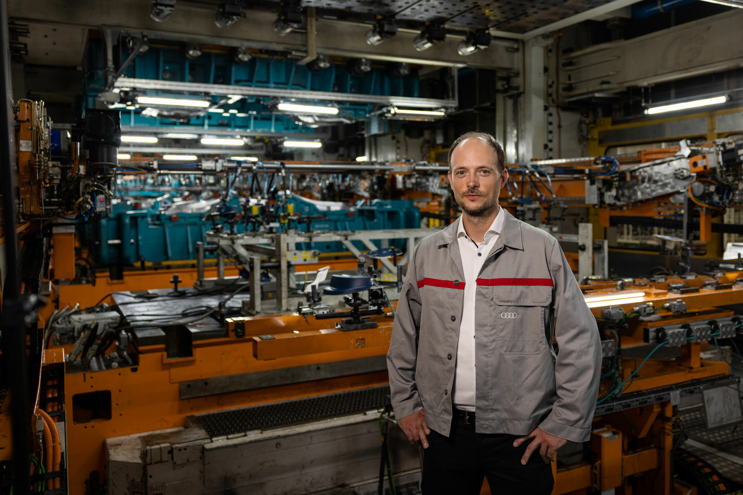 Smart Production - Smart Production: Audi nutzt Künstliche Intelligenz und Machine Learning. Im Ingolstädter Presswerk hilft ein KI-Algorithmus, Risse in Bauteilen zu erkennen. Dr. Ing. Klemens Niehues