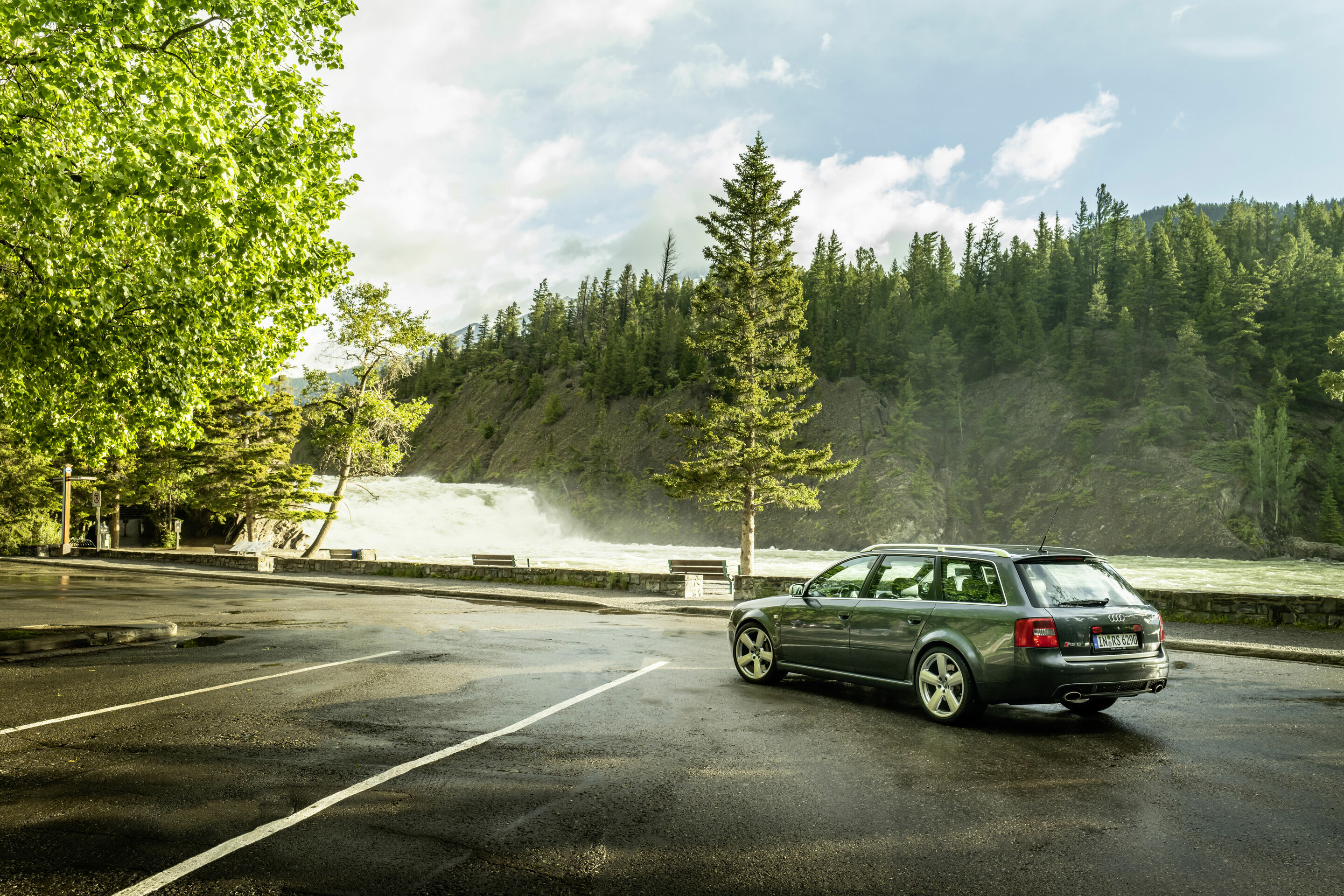 20th anniversary Audi RS 6 - Static photo
Daytona grey (2002 - 2004)