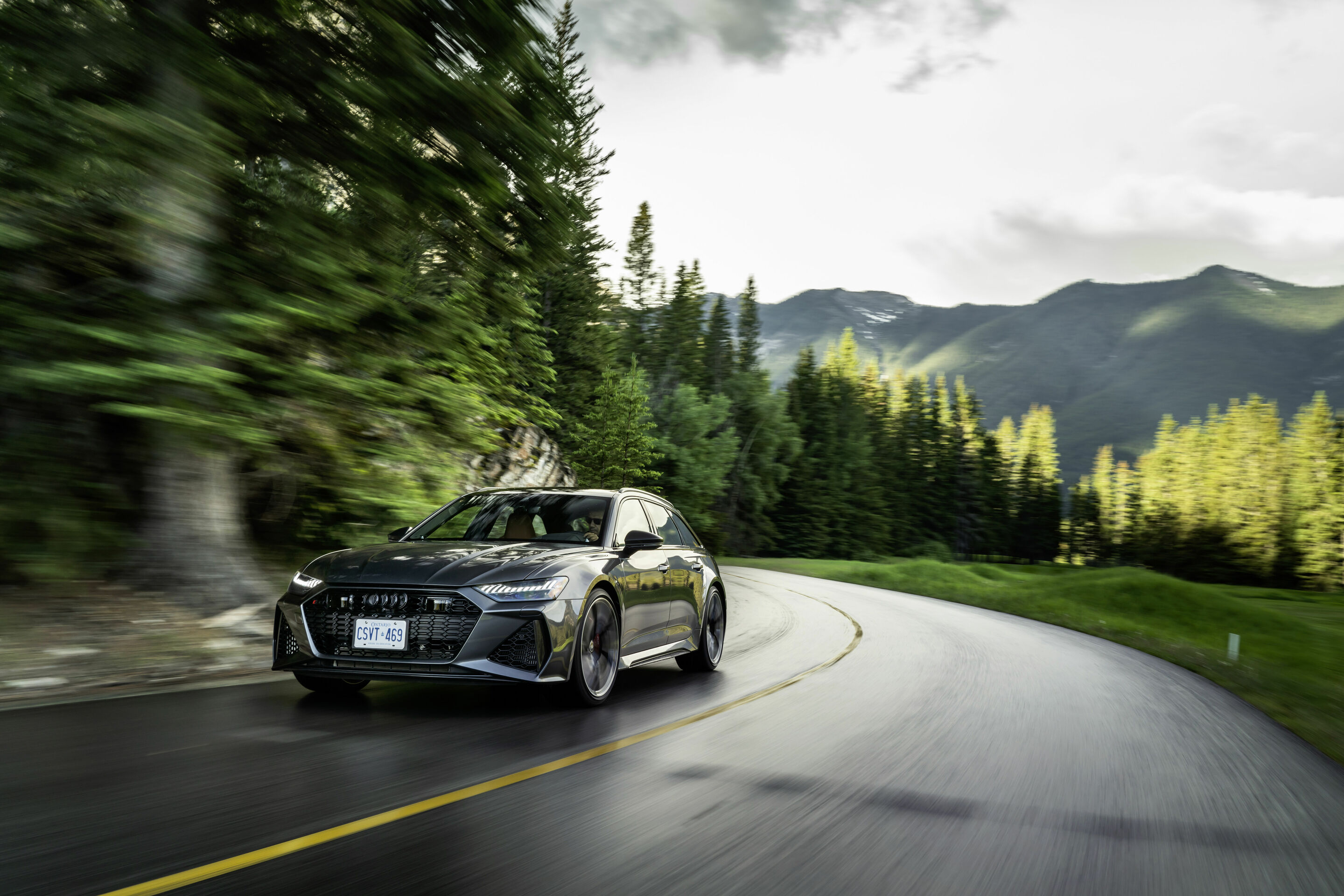 20-jähriges Jubiläum Audi RS 6 - Fahraufnahme
Daytonagrau (seit 2019)