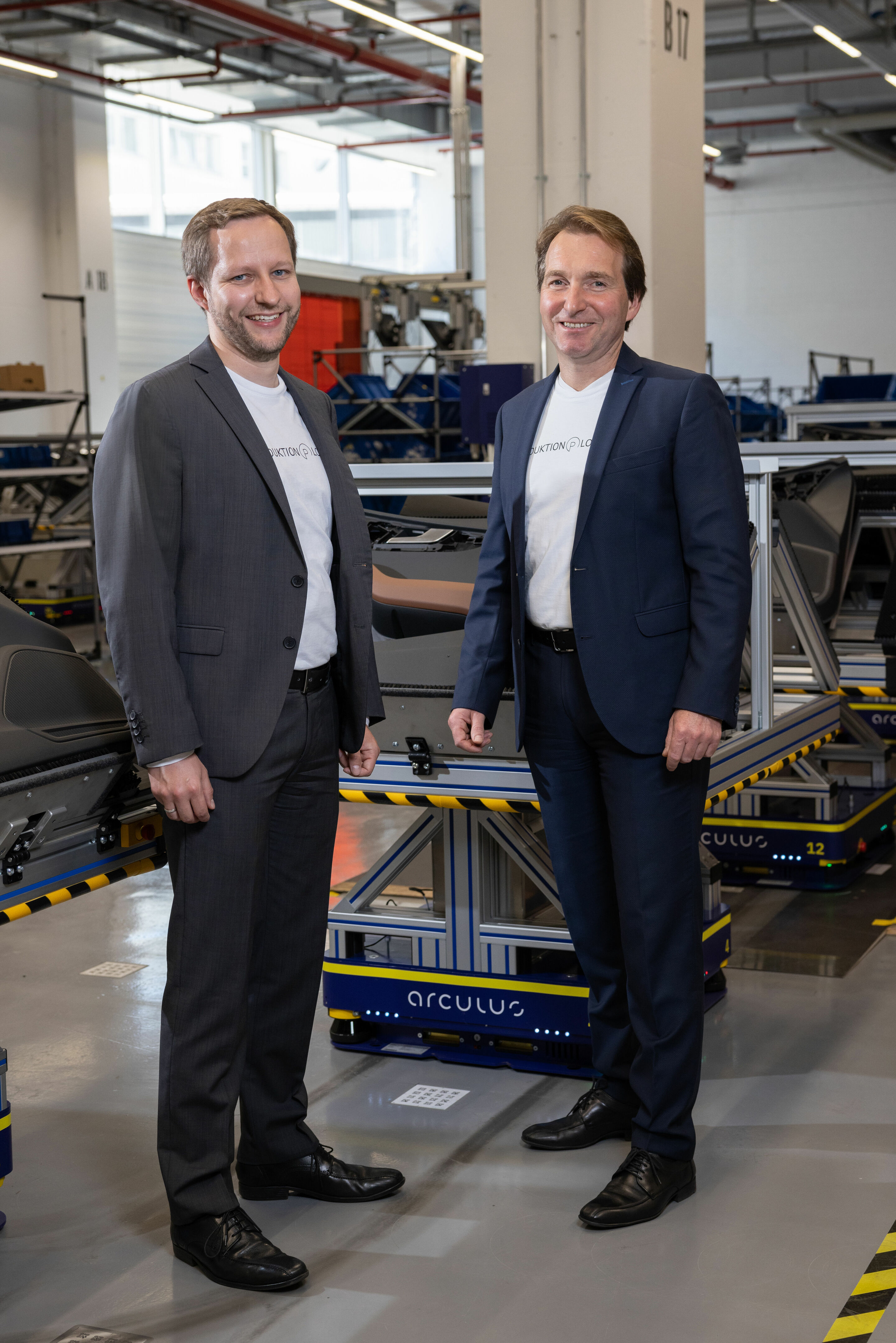 Smart Production - Dr. Ing. Wolfgang Kern (Project Lead “Modular Production” within Audi Production Lab) and Dr. Josef Weinzierl (Head of Manufacturing Engineering Assembly SSP/MQB/PPE/HV Batteries) drive the modular assembly at Audi.