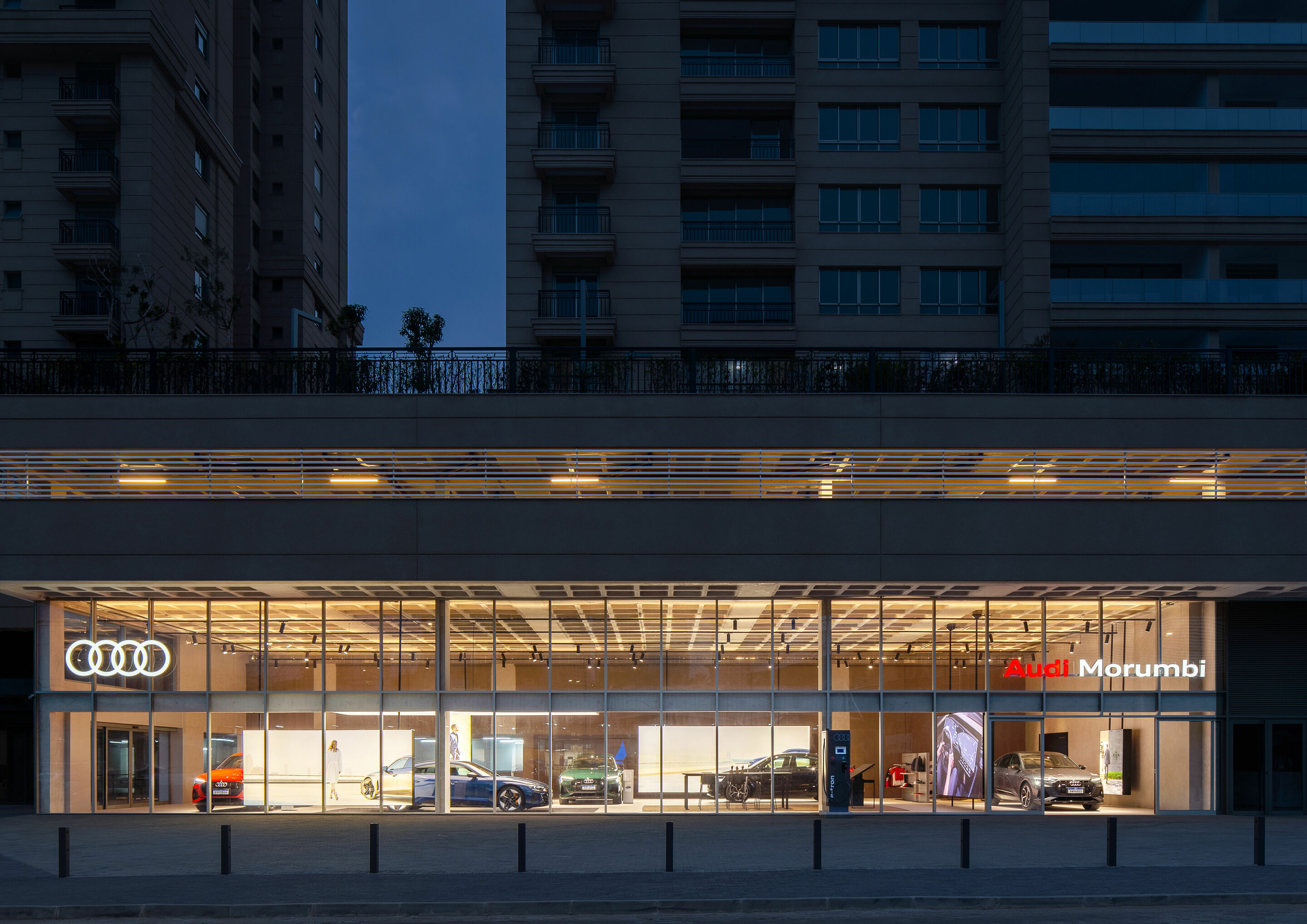 Audi Progressive Retail: Die Vier Ringe starten mit neuem Erlebniskonzept für Kund_innen - In Morumbi bei São Paulo in Brasilien eröffnet der erste Audi Progressive Showroom.
